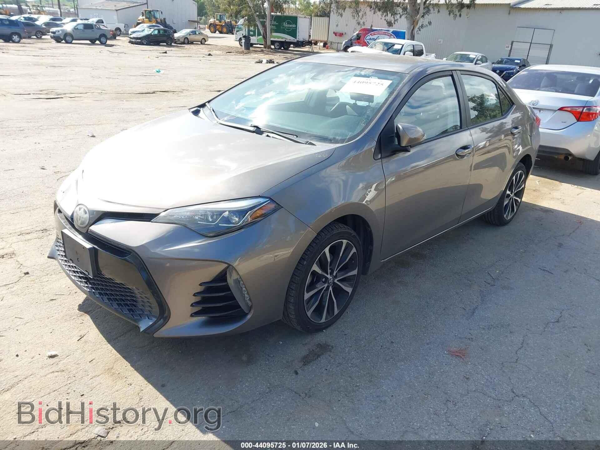 2018 TOYOTA COROLLA - VIN: 5YFBURHE2JP795643 - Фото 2