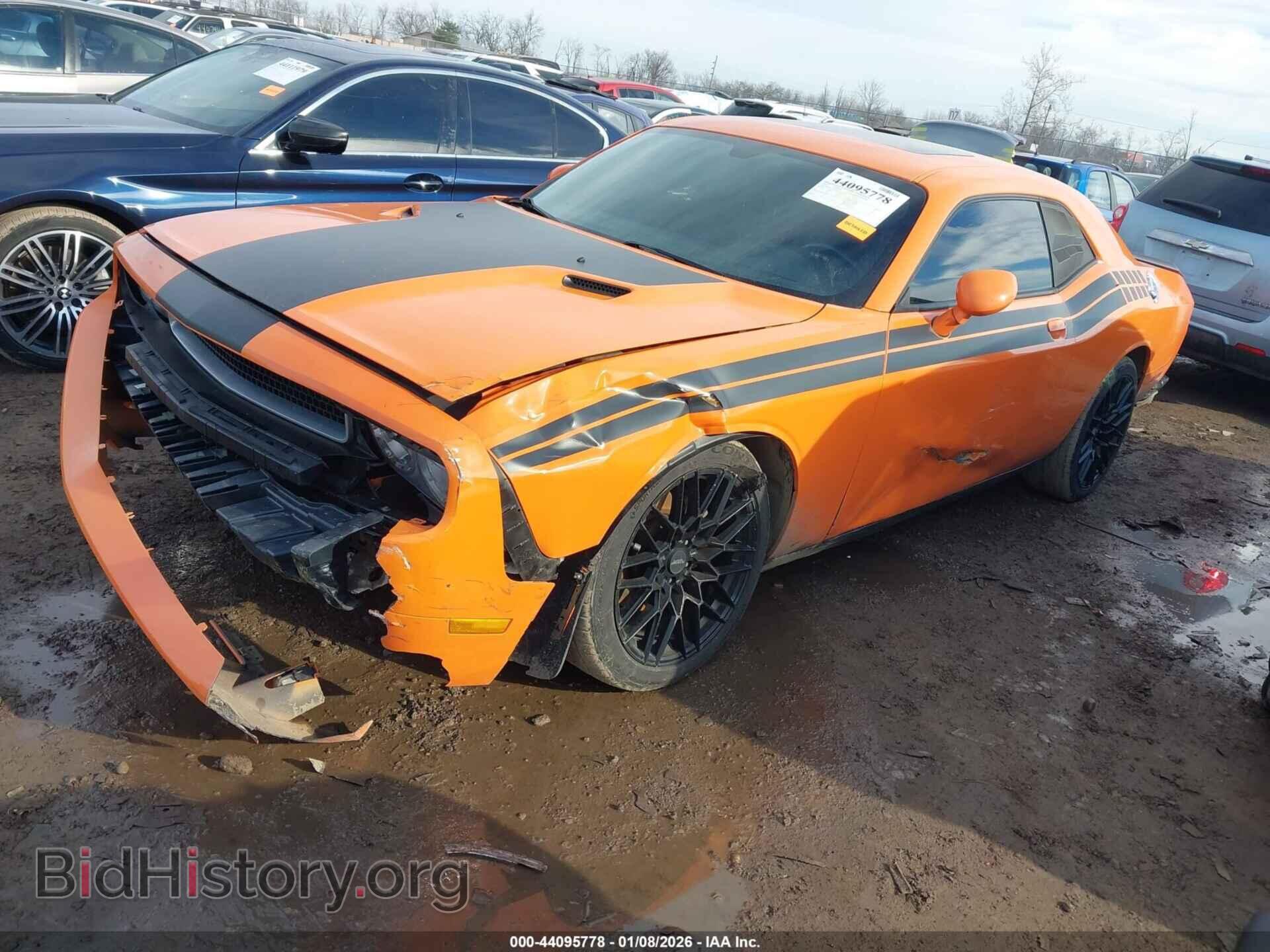 2014 DODGE CHALLENGER - VIN: 2C3CDYAG1EH251502 - Photo 2