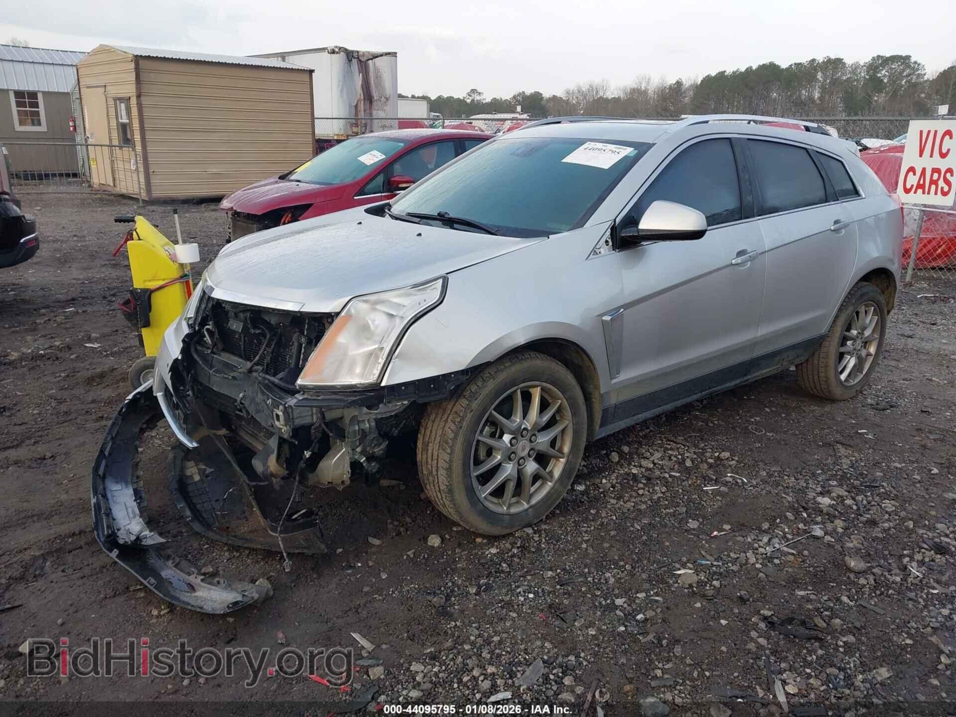 2014 CADILLAC SRX - VIN: 3GYFNBE3XES685726 - Фото 2