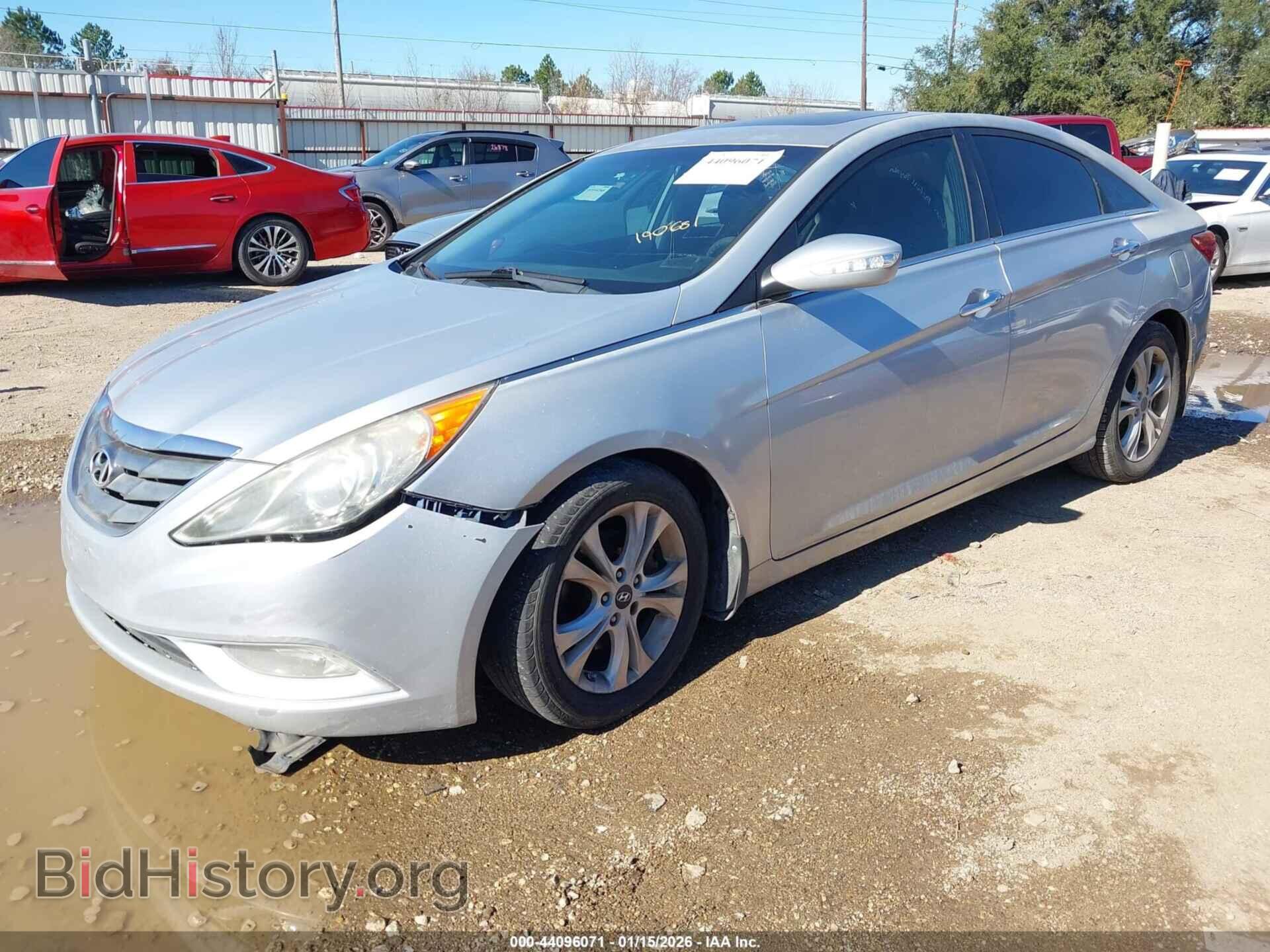 2011 HYUNDAI SONATA - VIN: 5NPEC4AC6BH190681 - Фото 2