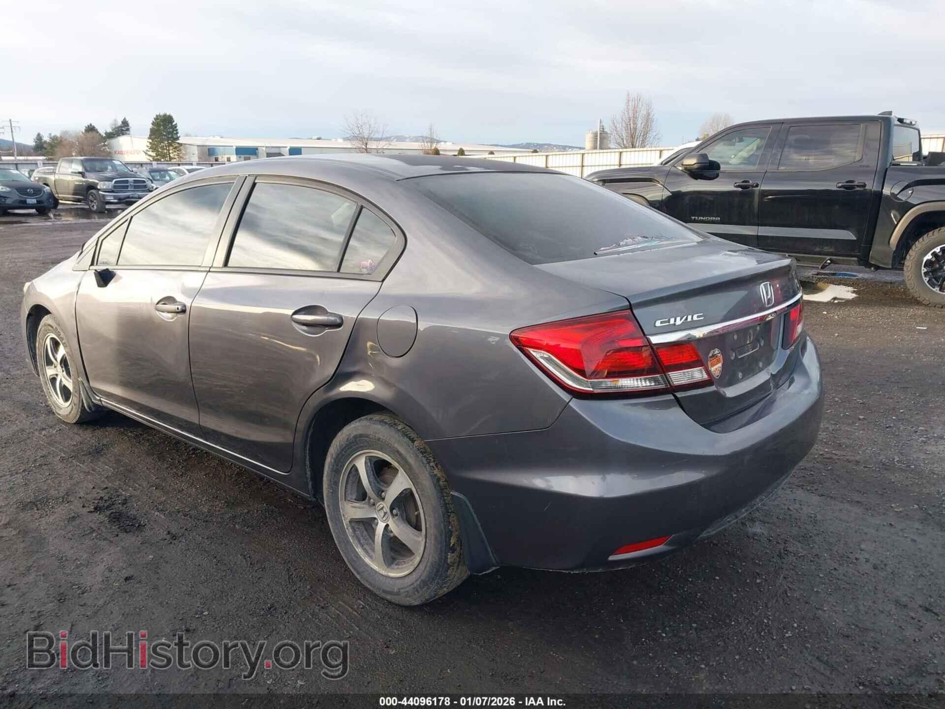 2015 HONDA CIVIC - VIN: 2HGFB2F79FH517064 - Фото 3