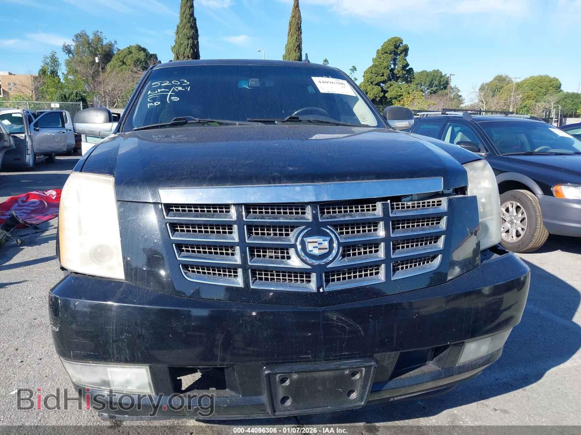 2011 CADILLAC ESCALADE ESV - VIN: 1GYS3HEF2BR217425 - Photo 11