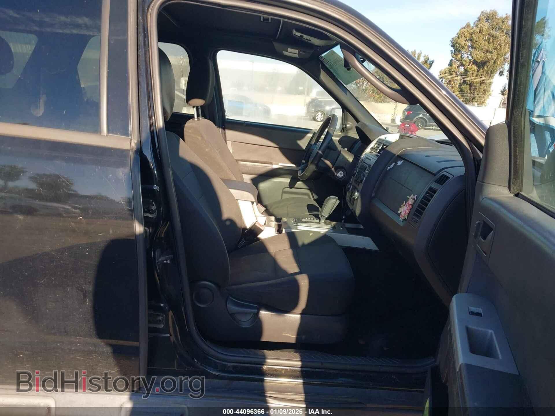 2010 FORD ESCAPE - VIN: 1FMCU0D71AKC67058 - Фото 5