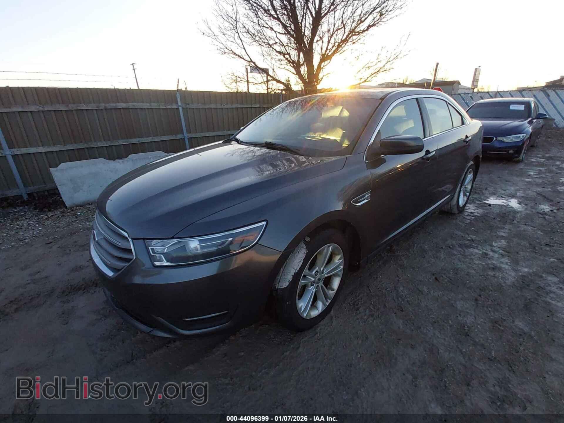 2015 FORD TAURUS - VIN: 1FAHP2E82FG206600 - Фото 2