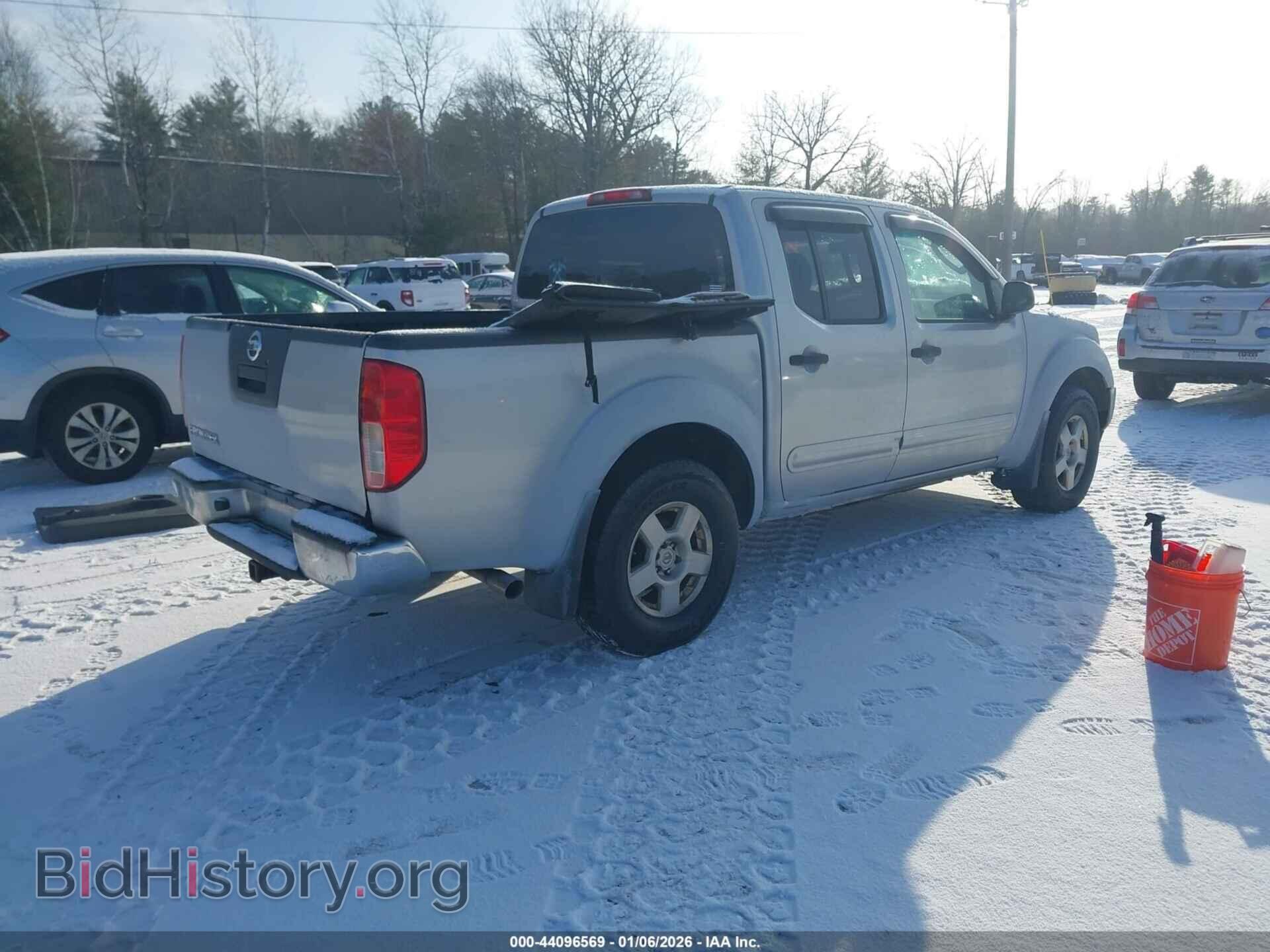 2005 NISSAN FRONTIER - VIN: 1N6AD07W05C466193 - Фото 4