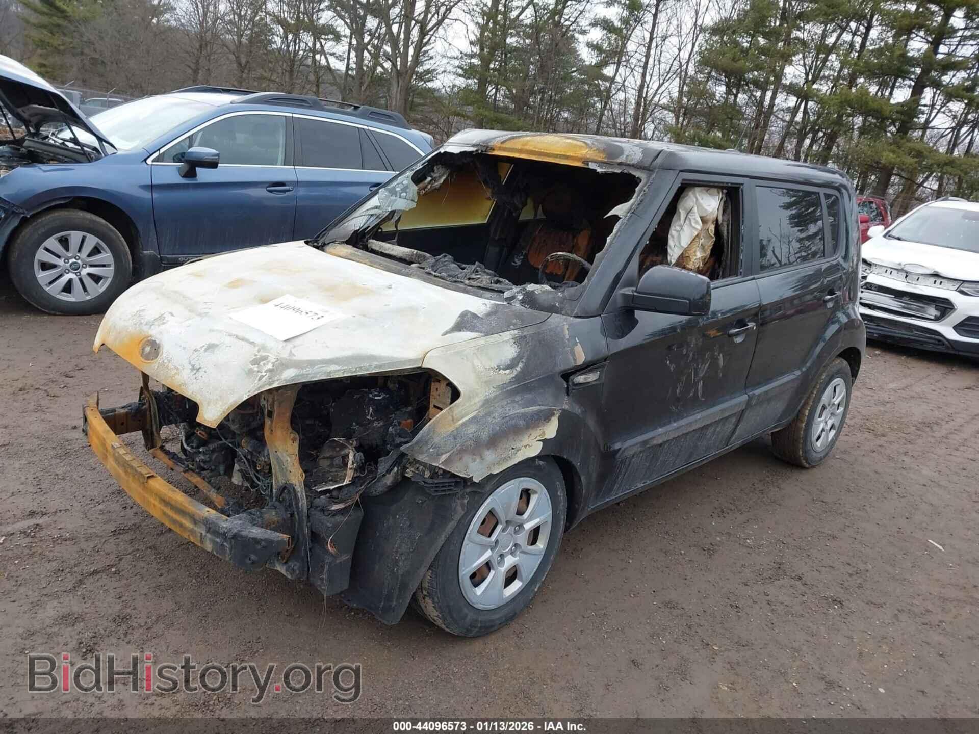 2012 KIA SOUL - VIN: KNDJT2A52C7745779 - Фото 2