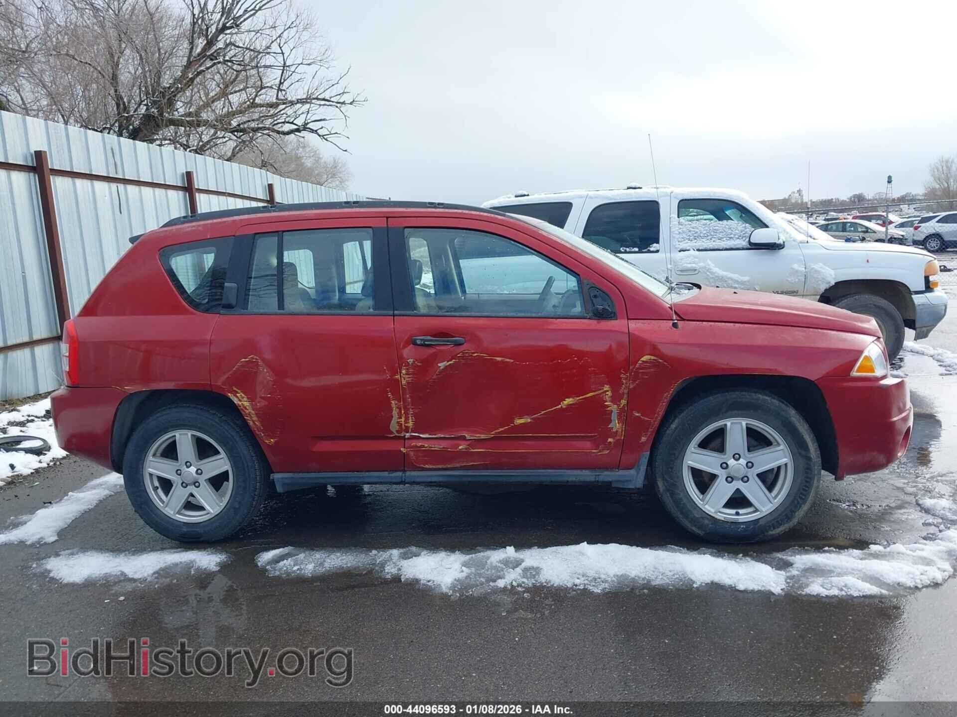 2007 JEEP COMPASS - VIN: 1J8FT47W57D216151 - Фото 14