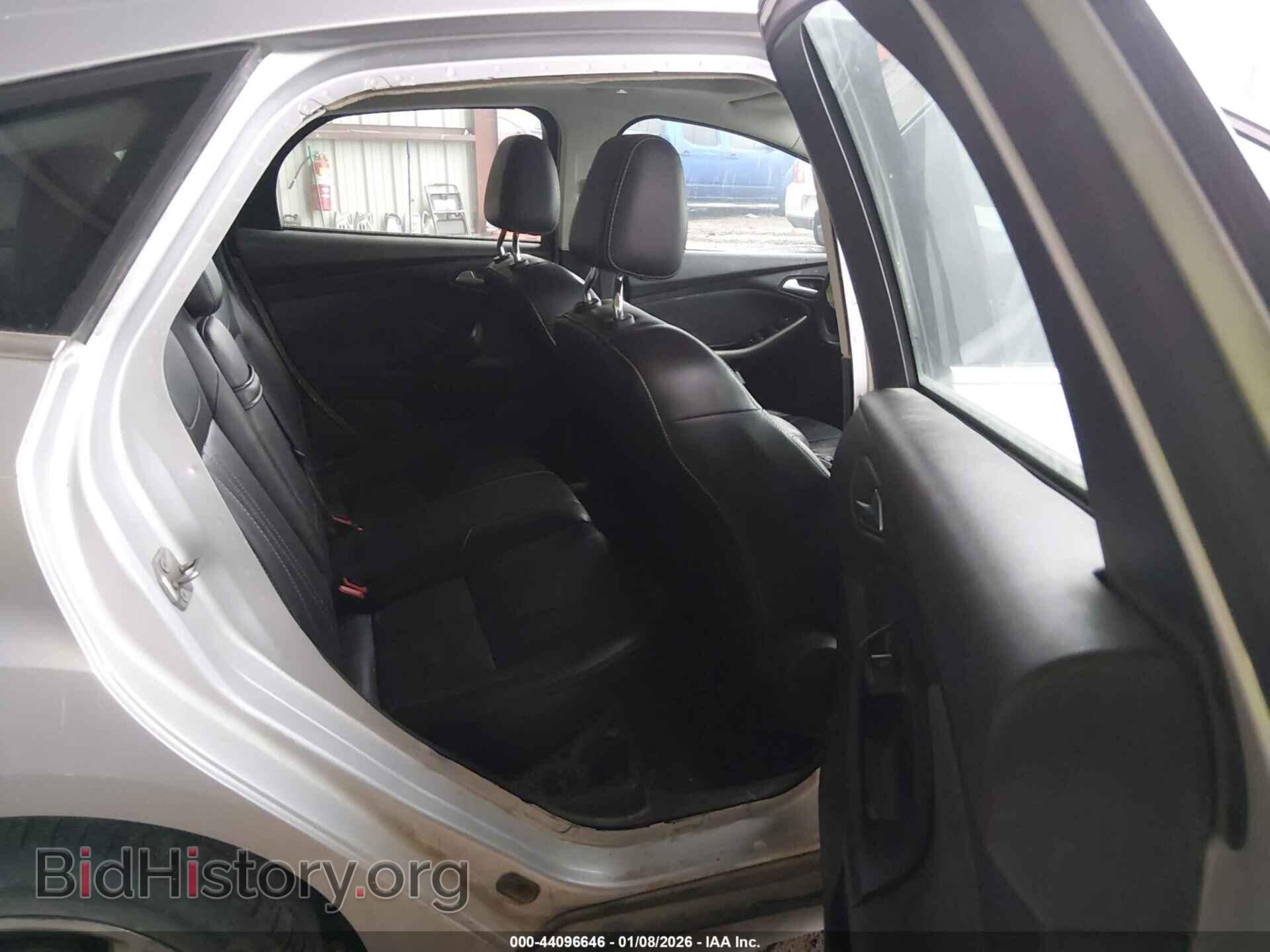 2012 FORD FOCUS - VIN: 1FAHP3M25CL257160 - Фото 8
