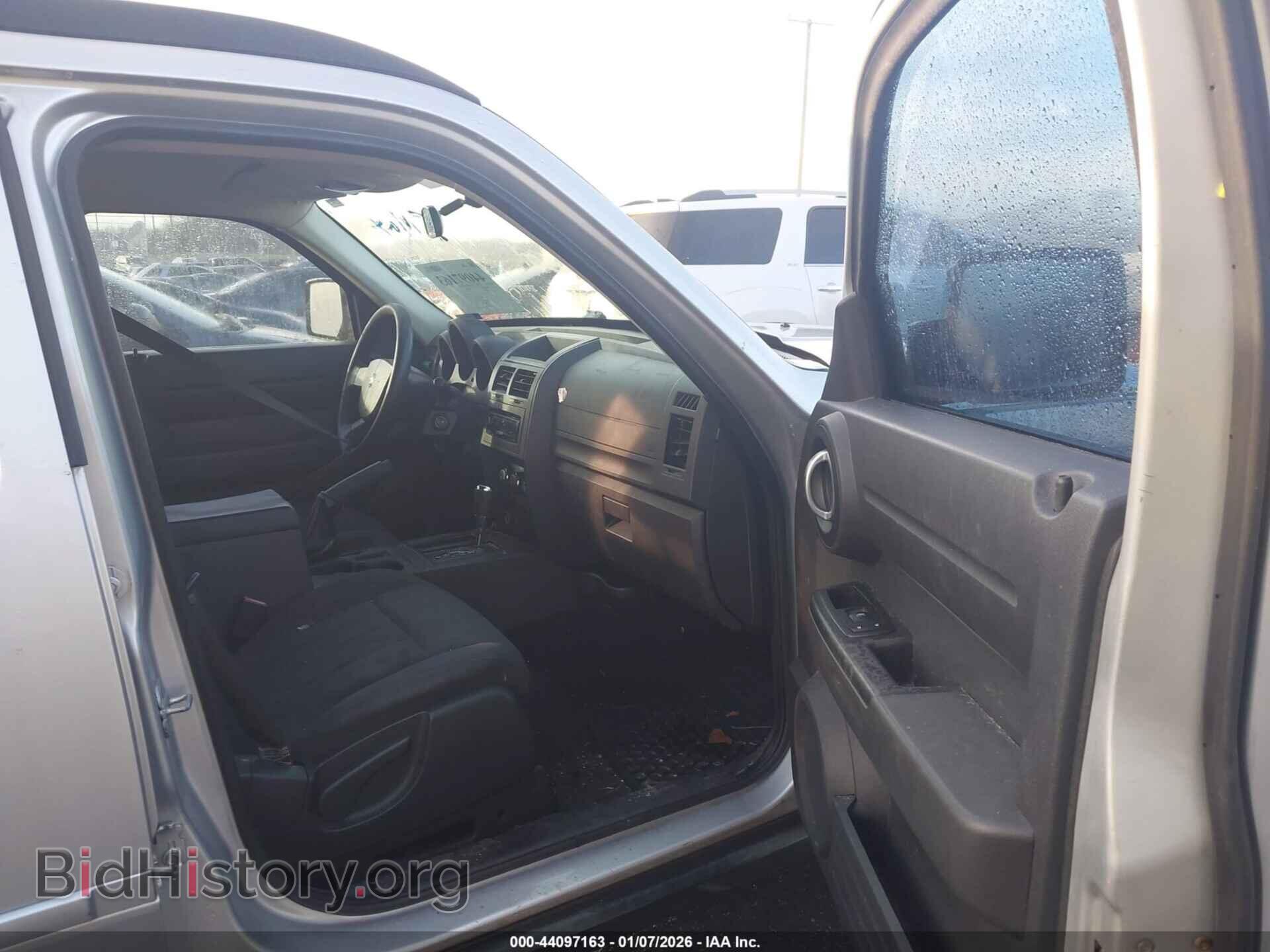2011 DODGE NITRO - VIN: 1D4PT2GK7BW599474 - Photo 5