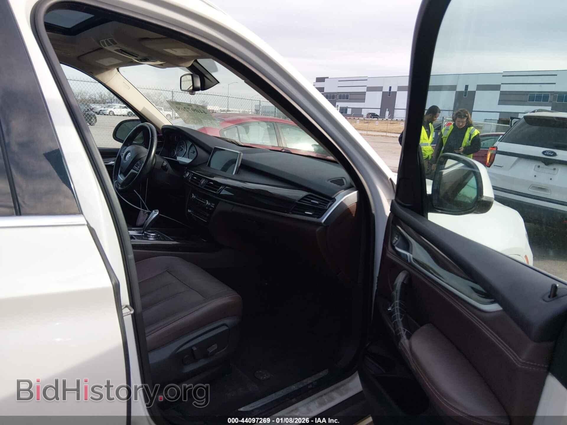 2014 BMW X5 - VIN: 5UXKR2C55E0C00690 - Фото 5