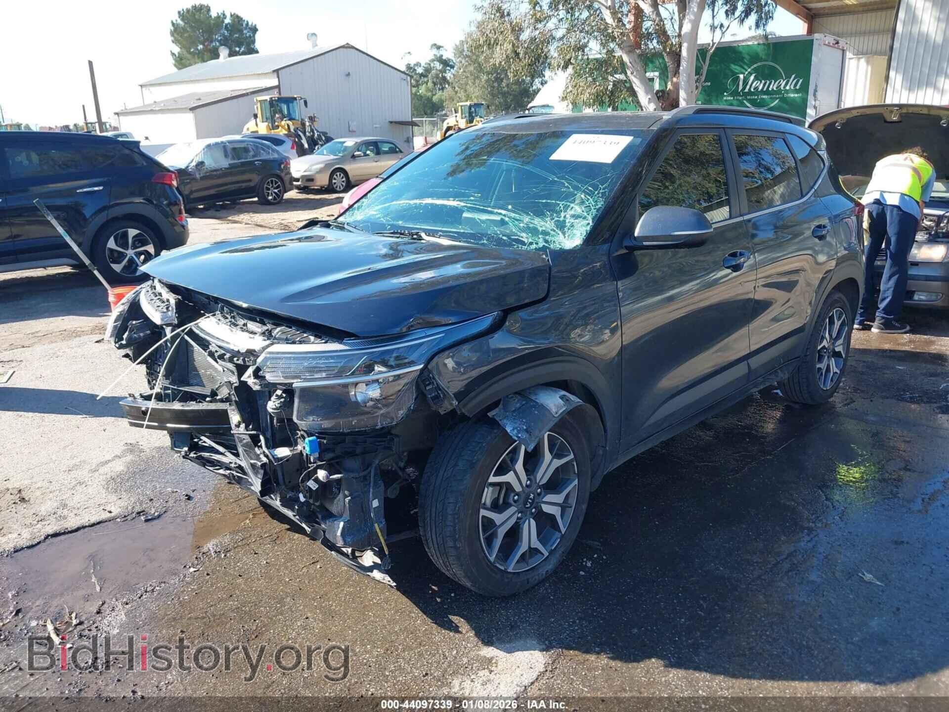 2021 KIA SELTOS - VIN: KNDERCAAXM7130823 - Фото 2