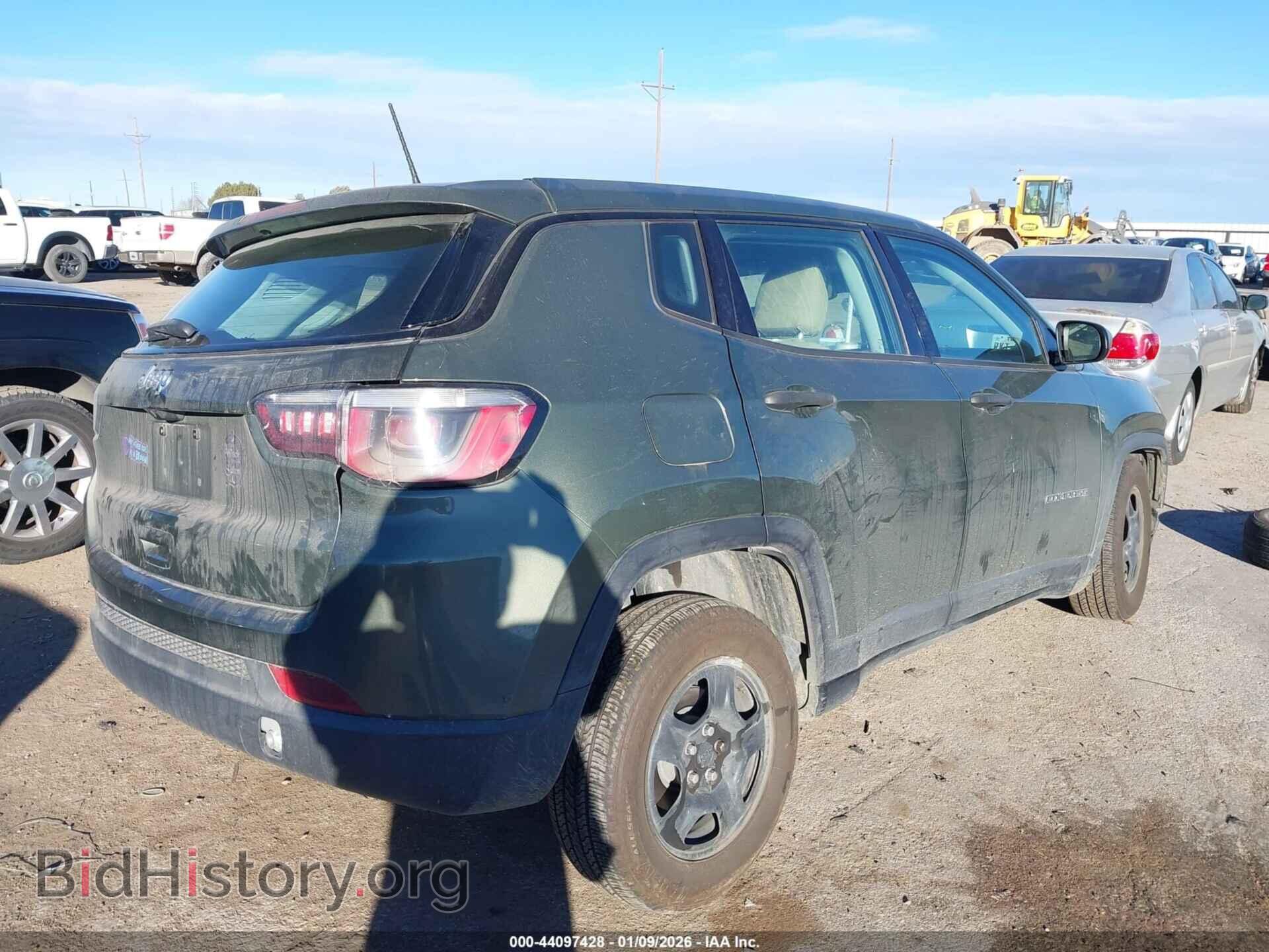 2020 JEEP COMPASS - VIN: 3C4NJCAB7LT117697 - Фото 4