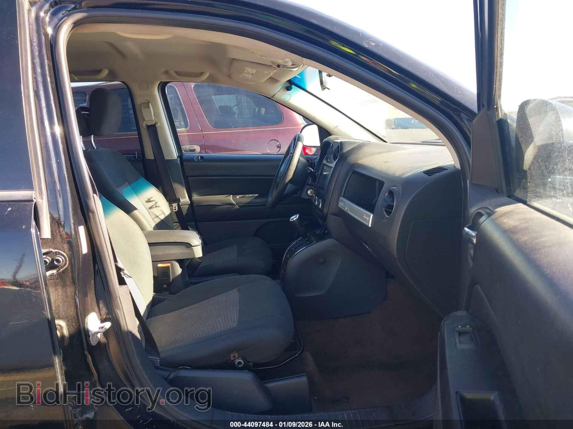 2014 JEEP COMPASS - VIN: 1C4NJCBA1ED925557 - Фото 5