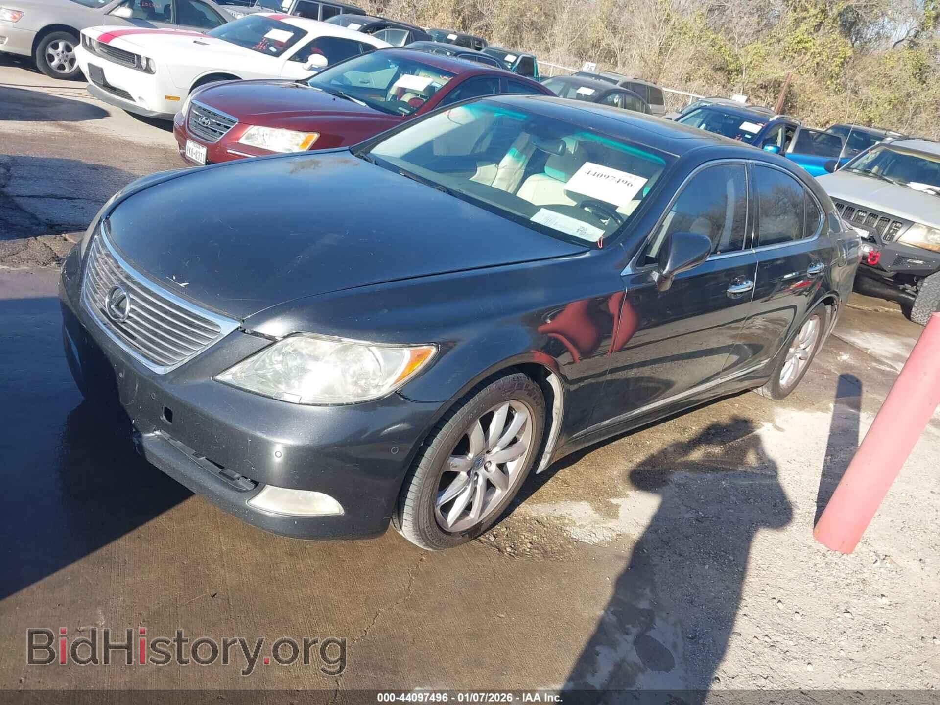 2008 LEXUS LS 460 - VIN: JTHBL46F185061261 - Фото 2