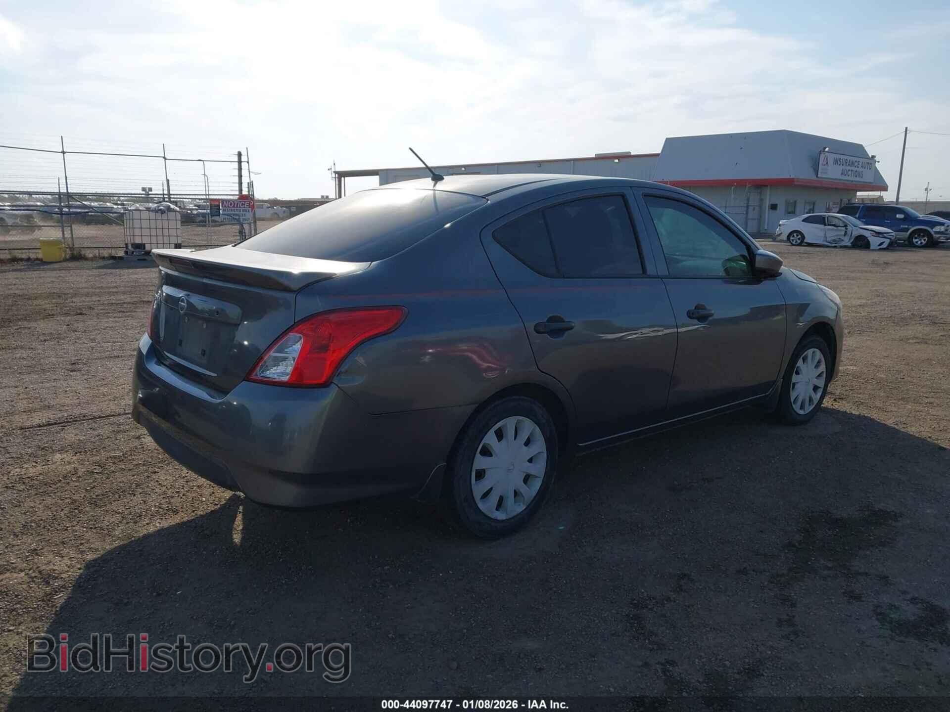 2019 NISSAN VERSA - VIN: 3N1CN7AP7KL832396 - Фото 4