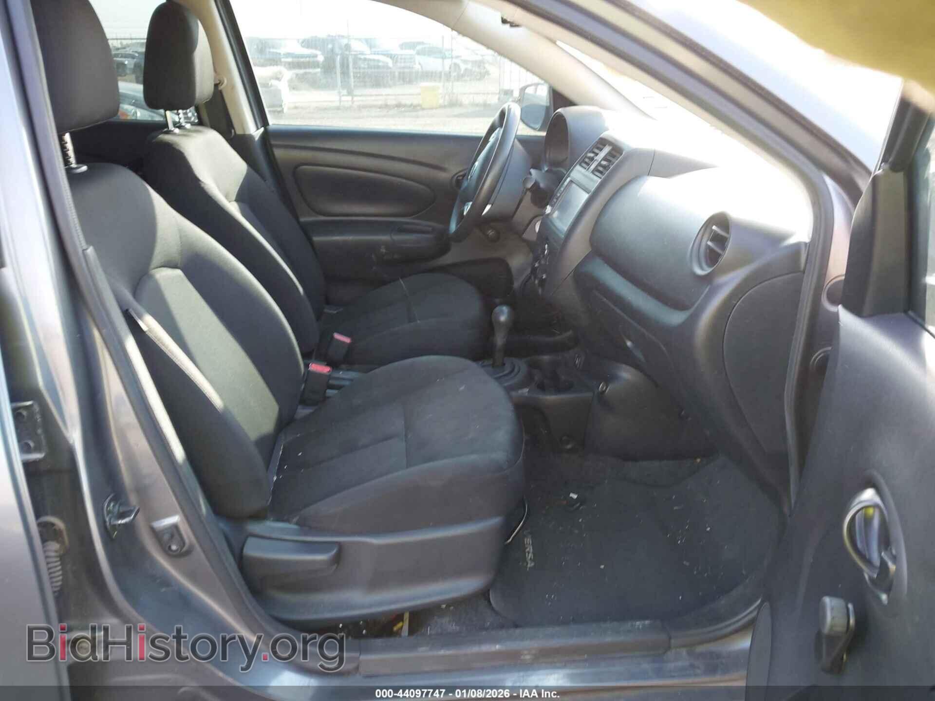 2019 NISSAN VERSA - VIN: 3N1CN7AP7KL832396 - Фото 5