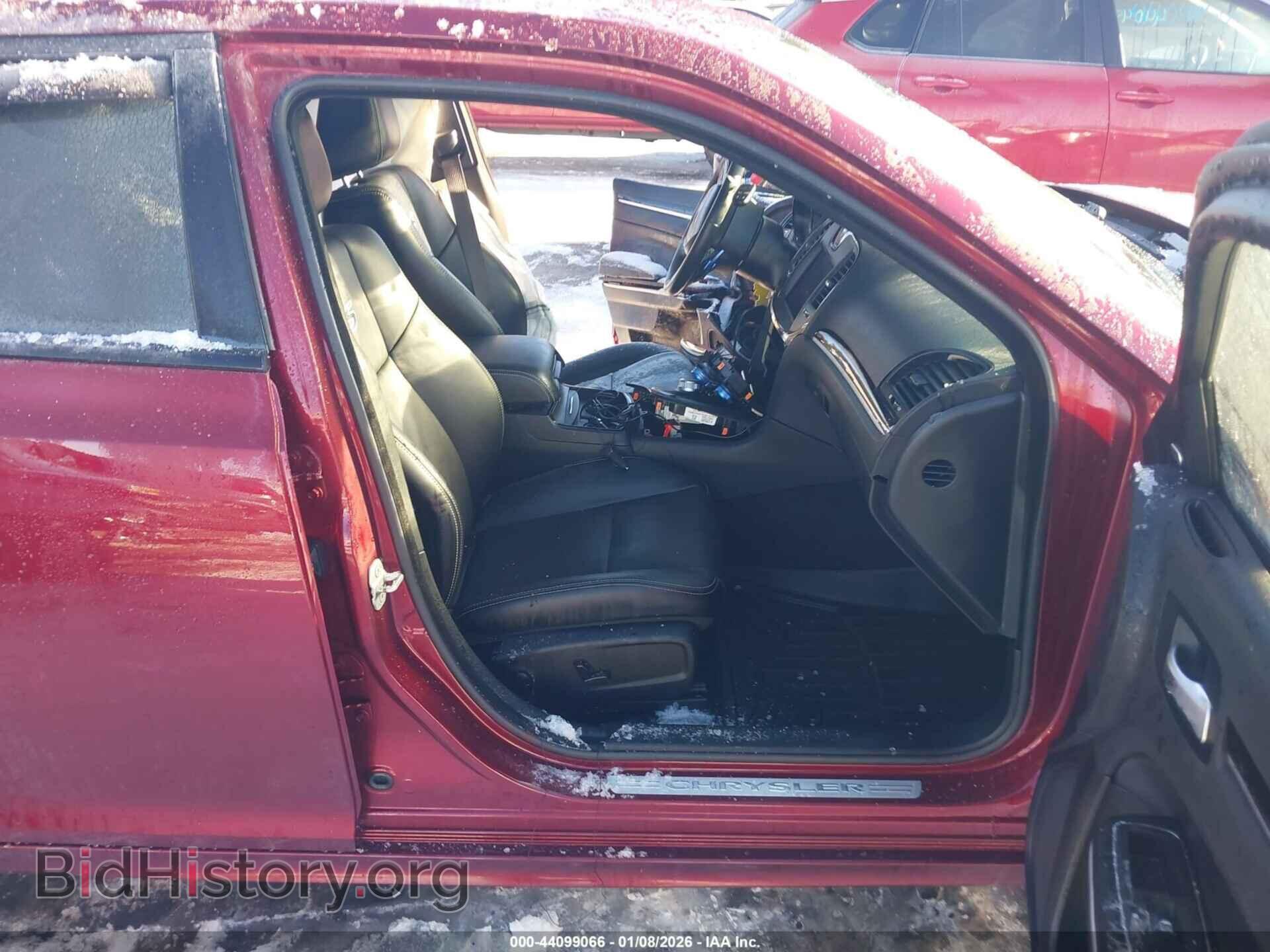 2023 CHRYSLER 300 - VIN: 2C3CCABT7PH577524 - Фото 5