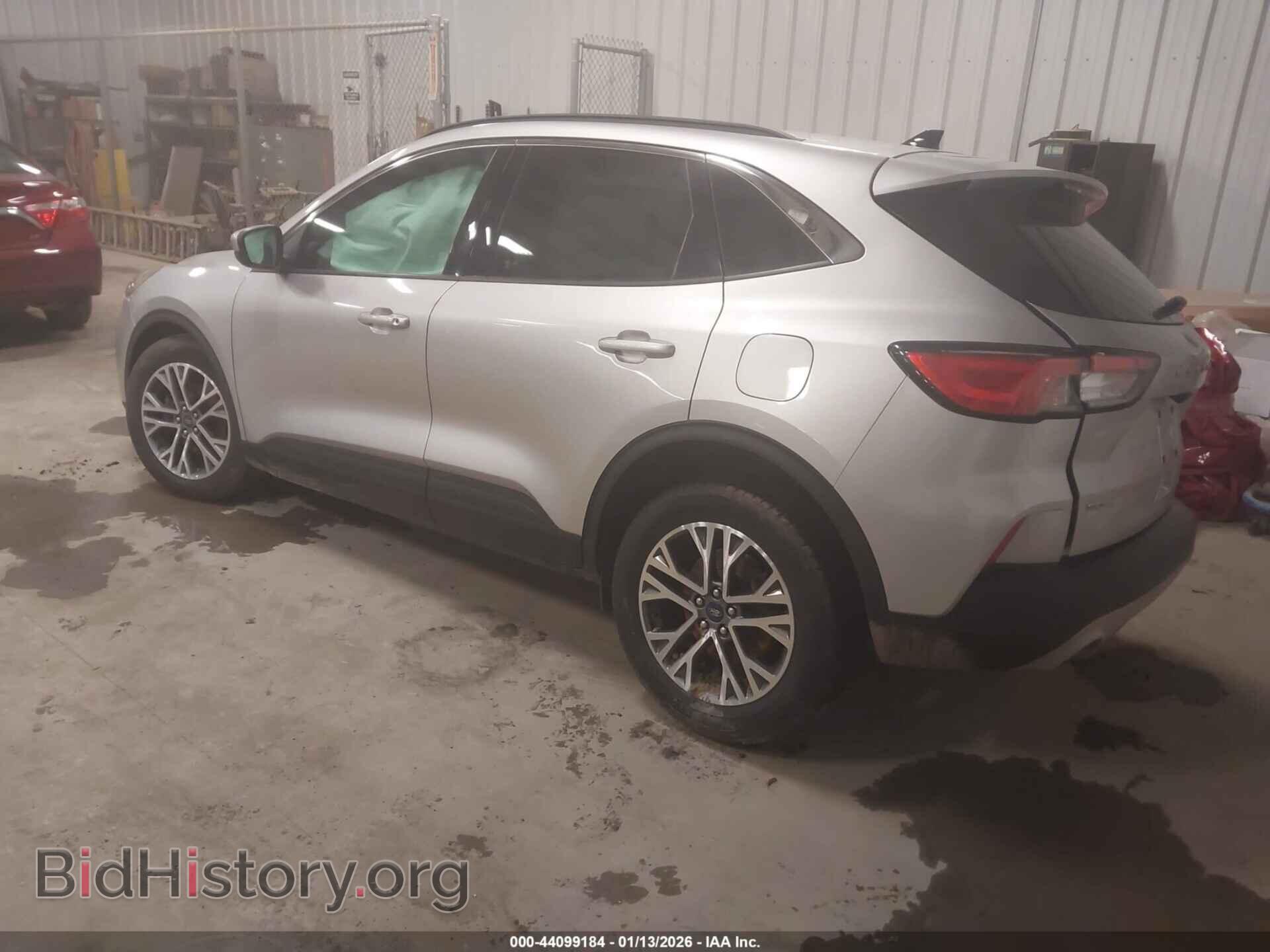 2020 FORD ESCAPE - VIN: 1FMCU9H61LUA27523 - Фото 3