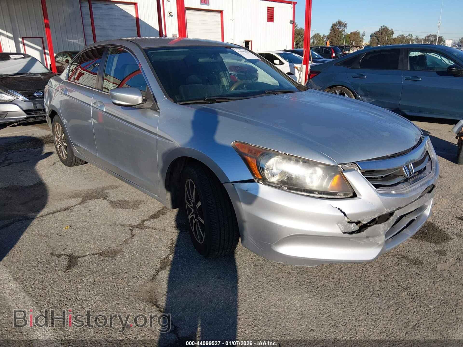 Photo 1HGCP2F31BA037613 - HONDA ACCORD 2011