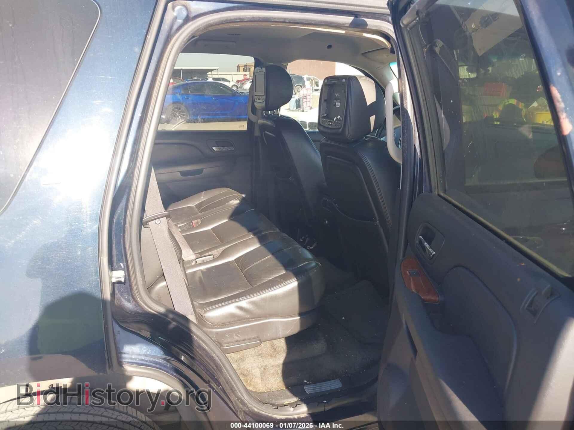 2007 GMC YUKON - VIN: 1GKFC13047J101814 - Фото 8