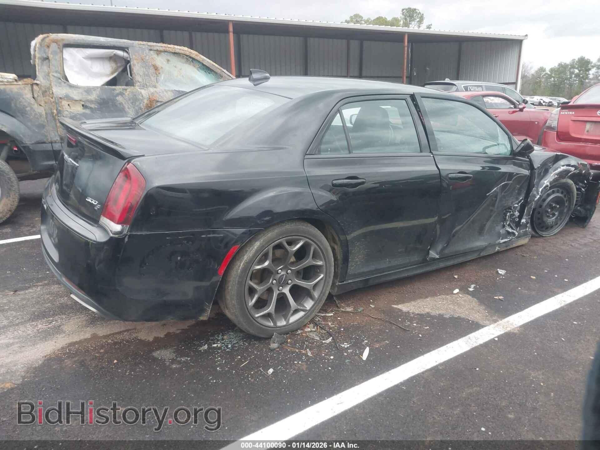 2015 CHRYSLER 300 - VIN: 2C3CCABT7FH743362 - Фото 4