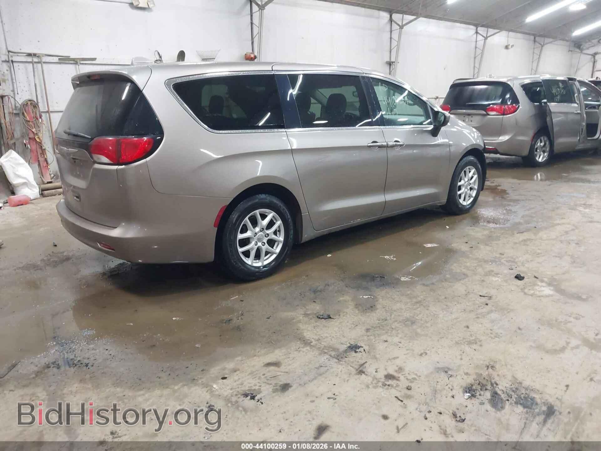 2017 CHRYSLER PACIFICA - VIN: 2C4RC1DG6HR655227 - Photo 4