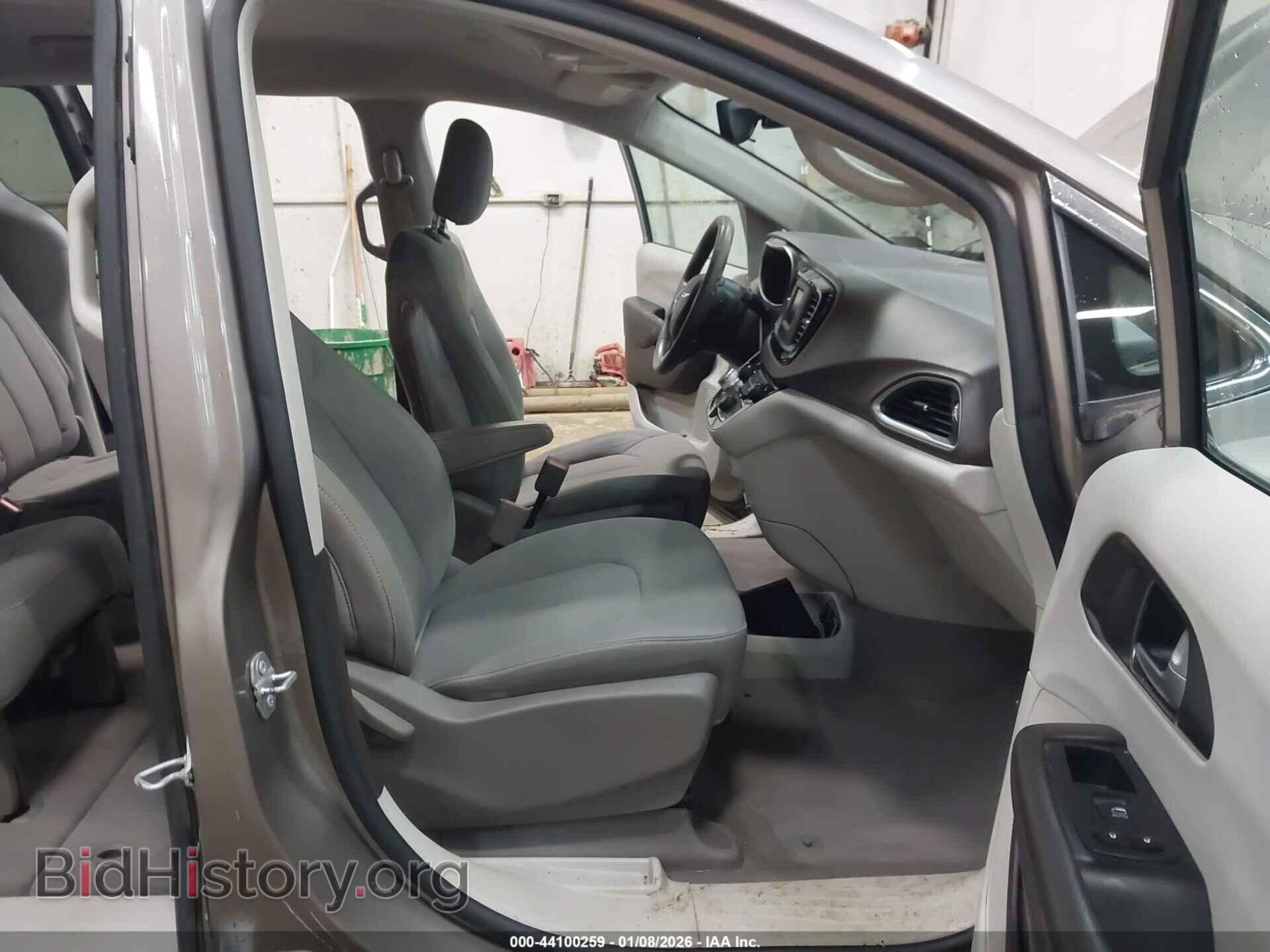 2017 CHRYSLER PACIFICA - VIN: 2C4RC1DG6HR655227 - Photo 5