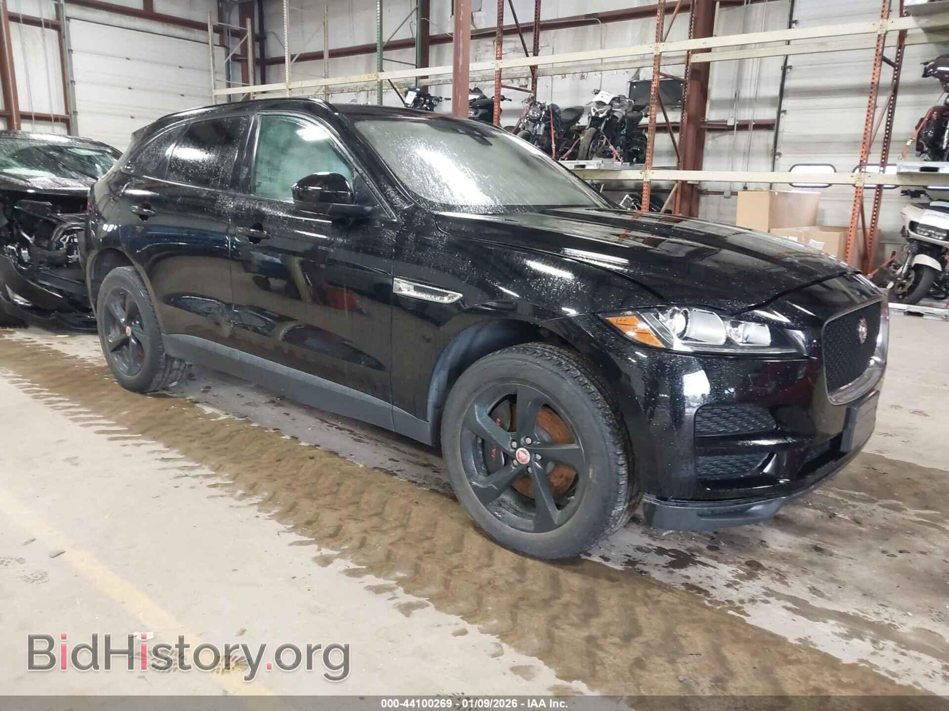 Фотография SADCJ2BV4HA067287 - JAGUAR F-PACE 2017