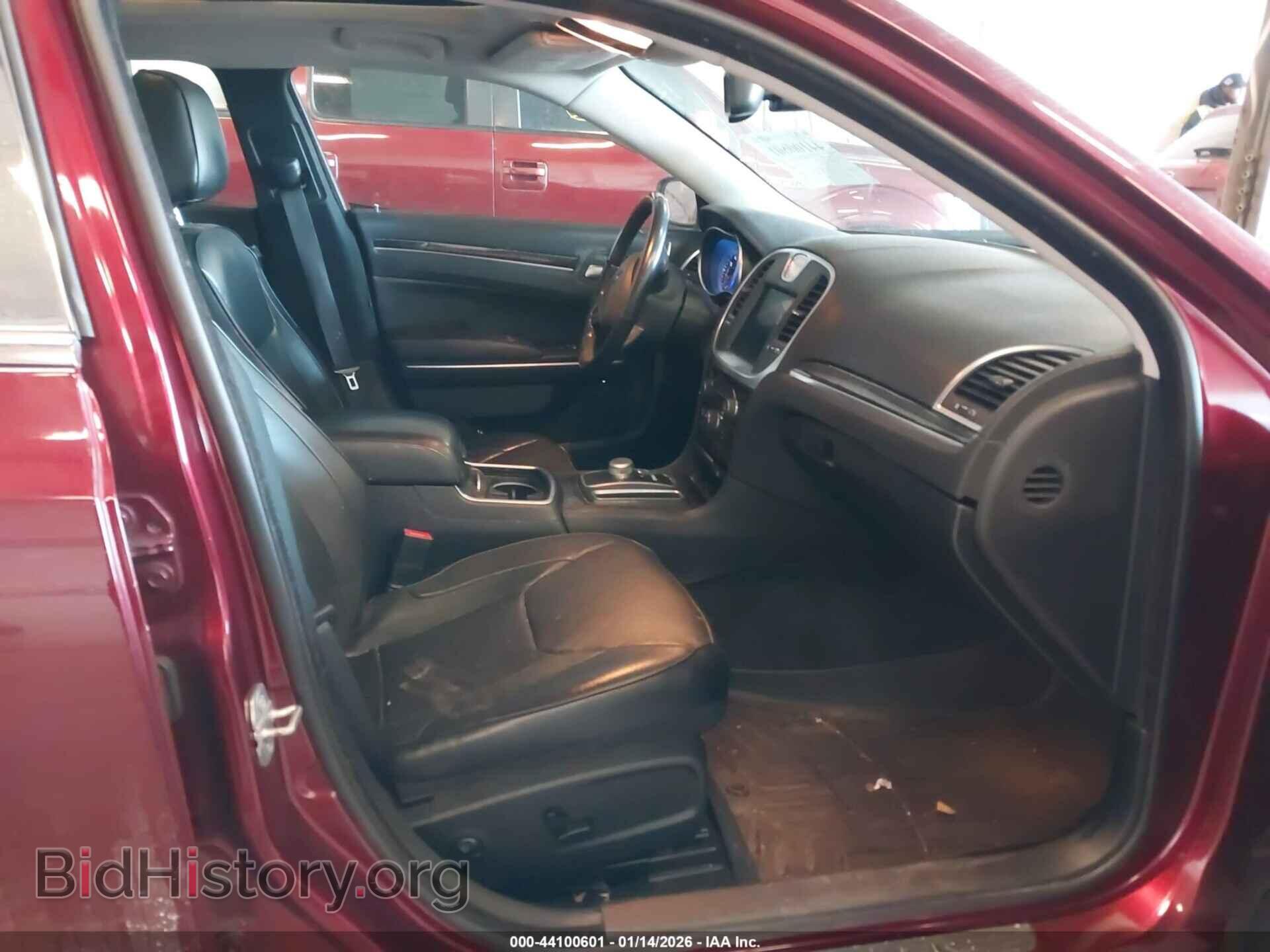 2015 CHRYSLER 300C - VIN: 2C3CCAETXFH921311 - Фото 5
