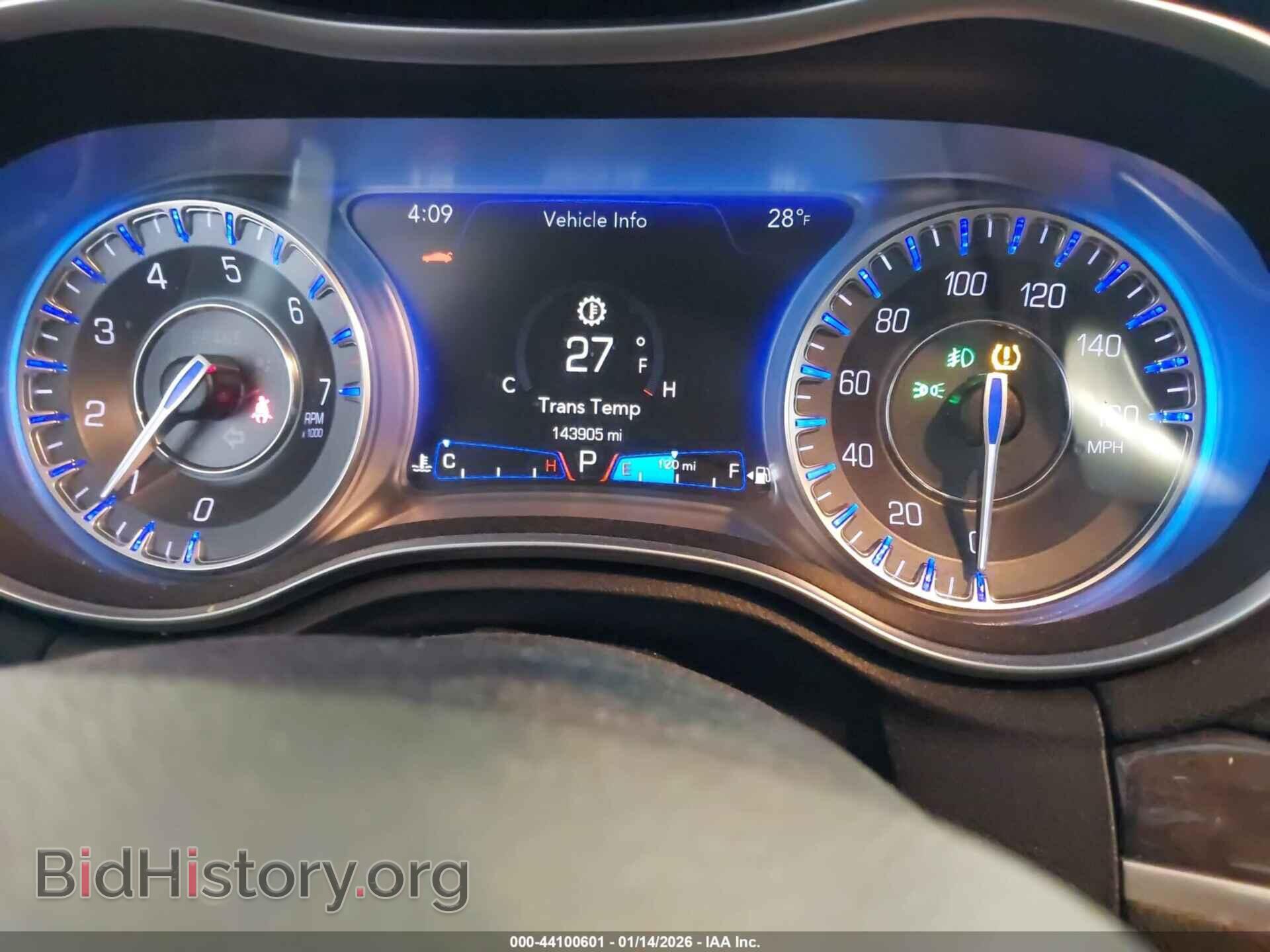 2015 CHRYSLER 300C - VIN: 2C3CCAETXFH921311 - Фото 7