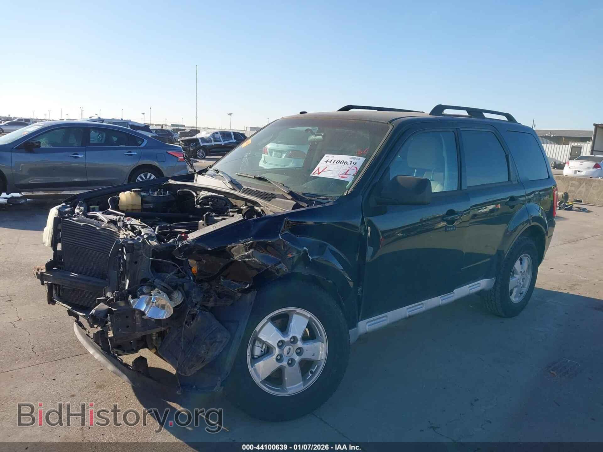 2010 FORD ESCAPE - VIN: 1FMCU0D77AKB54179 - Фото 2