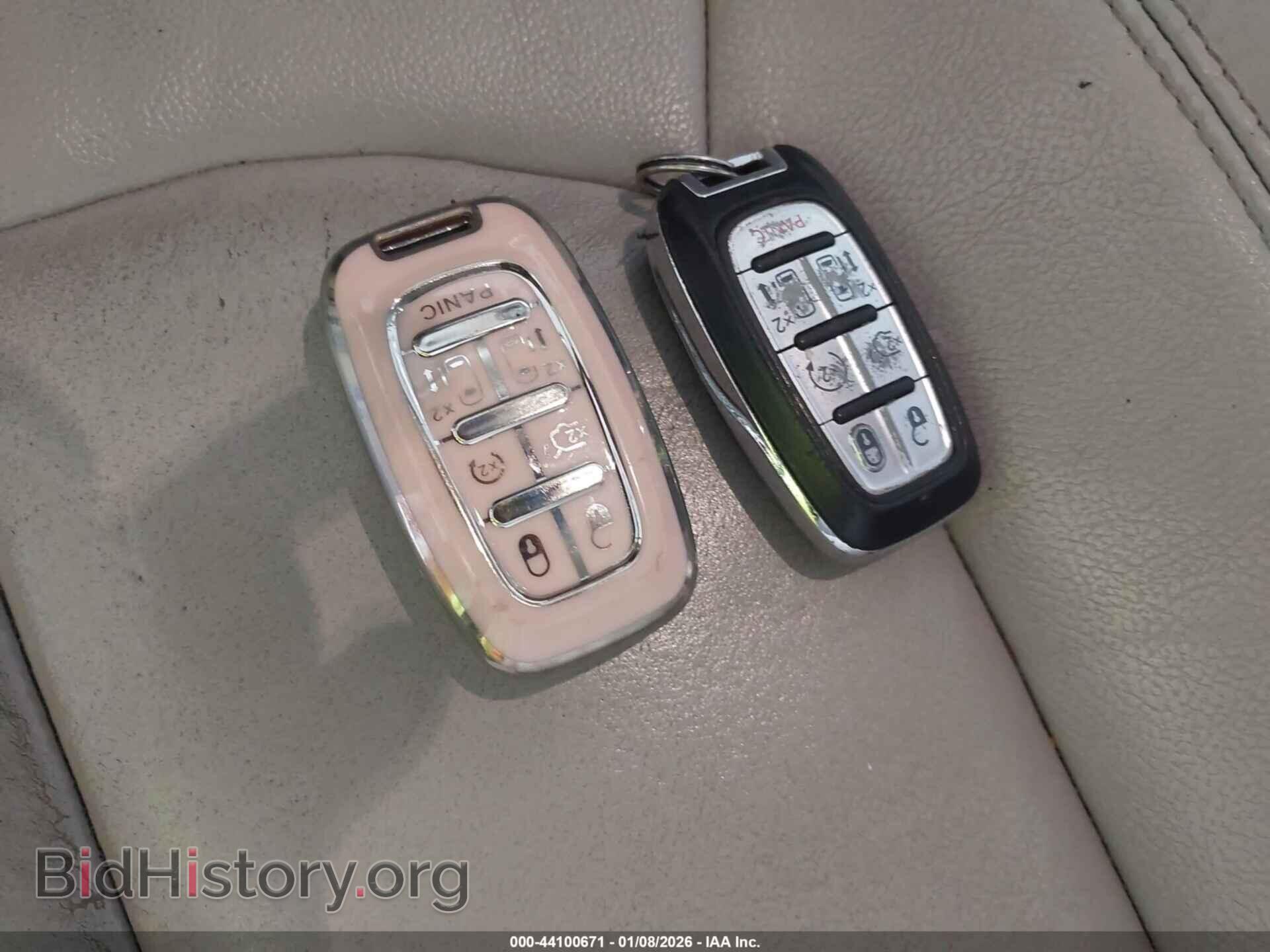 2017 CHRYSLER PACIFICA - VIN: 2C4RC1BG2HR515548 - Фото 11