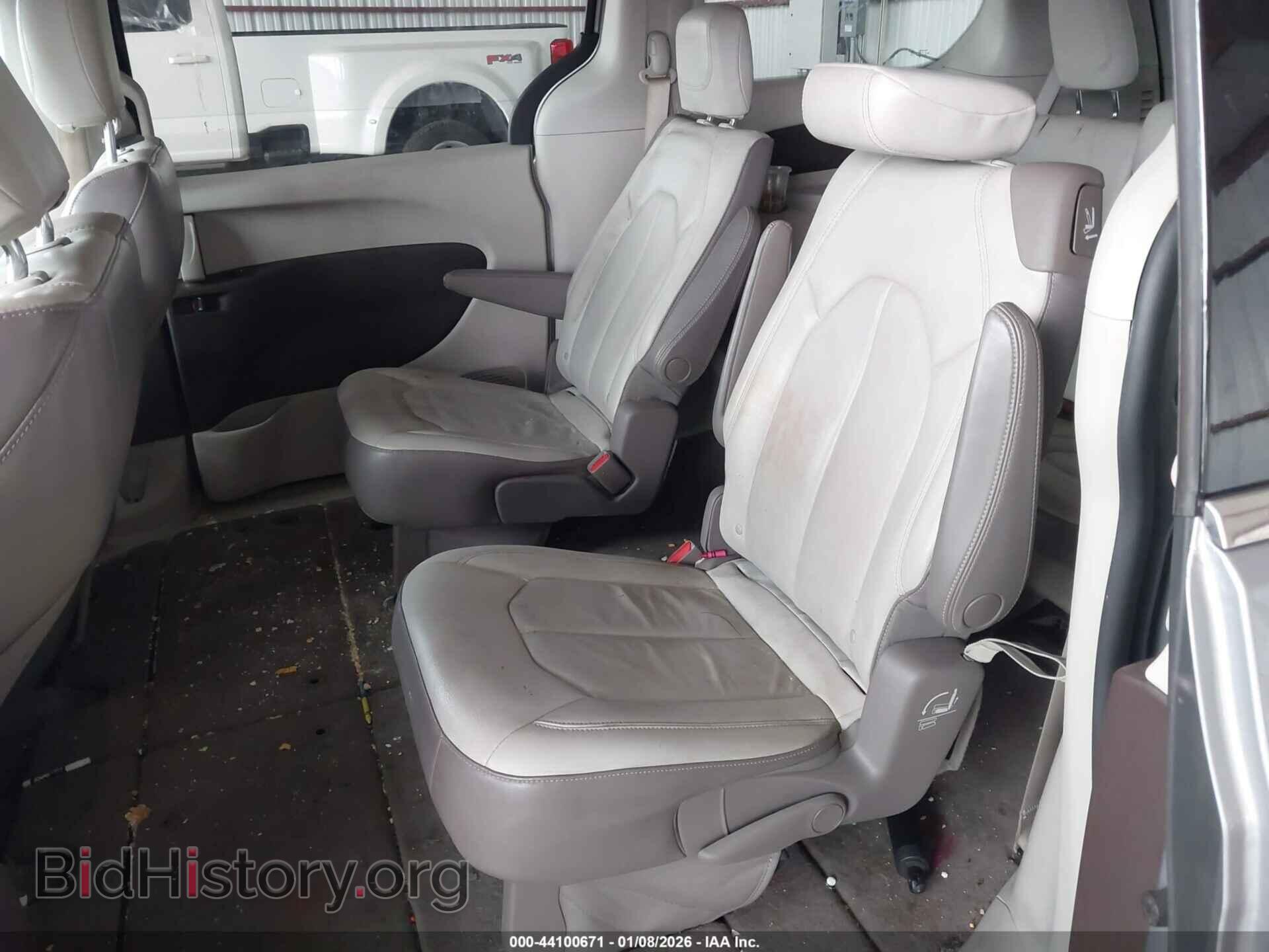 2017 CHRYSLER PACIFICA - VIN: 2C4RC1BG2HR515548 - Фото 8