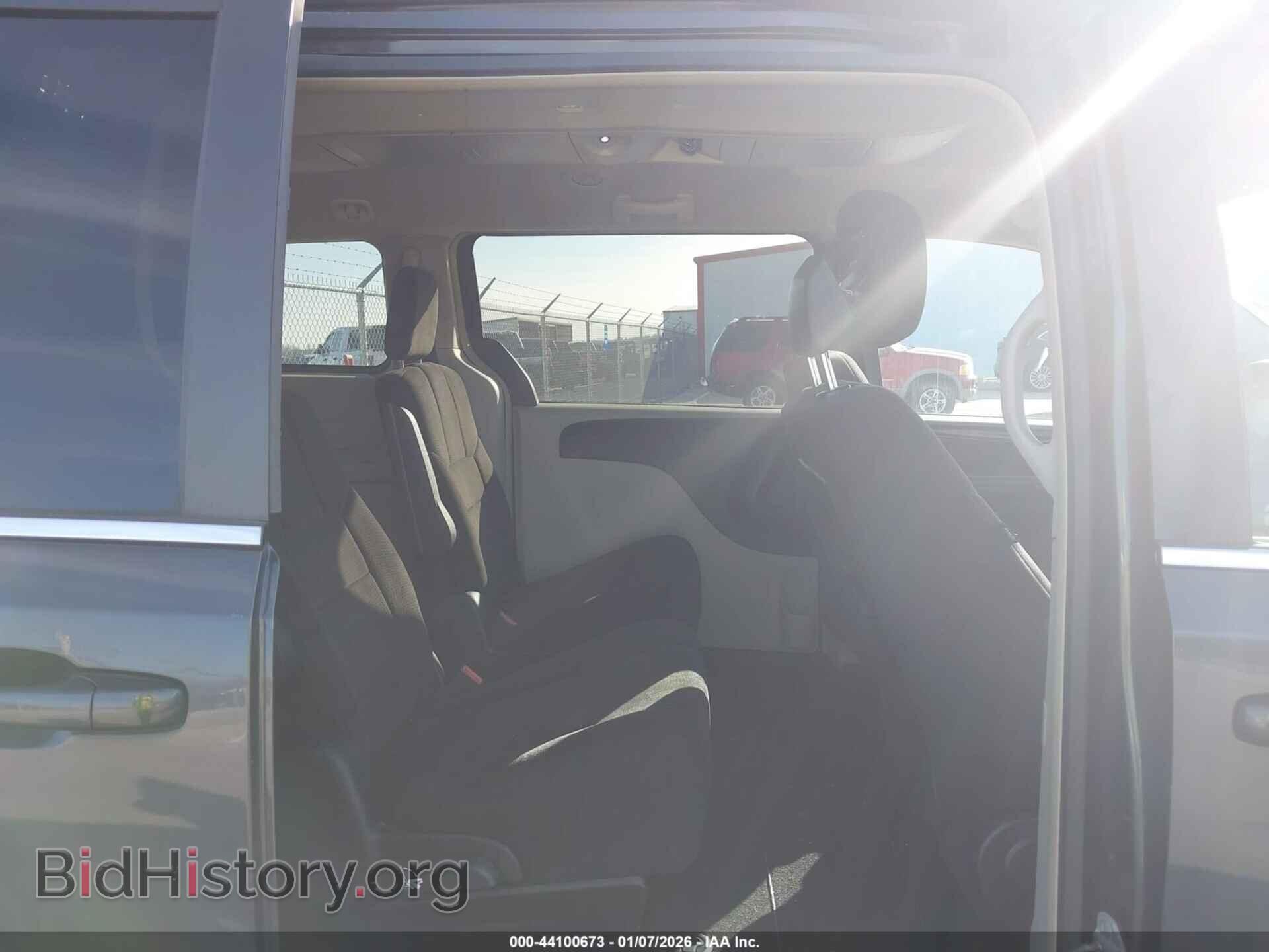 2011 DODGE GRAND CARAVAN - VIN: 2D4RN5DG8BR657802 - Фото 8