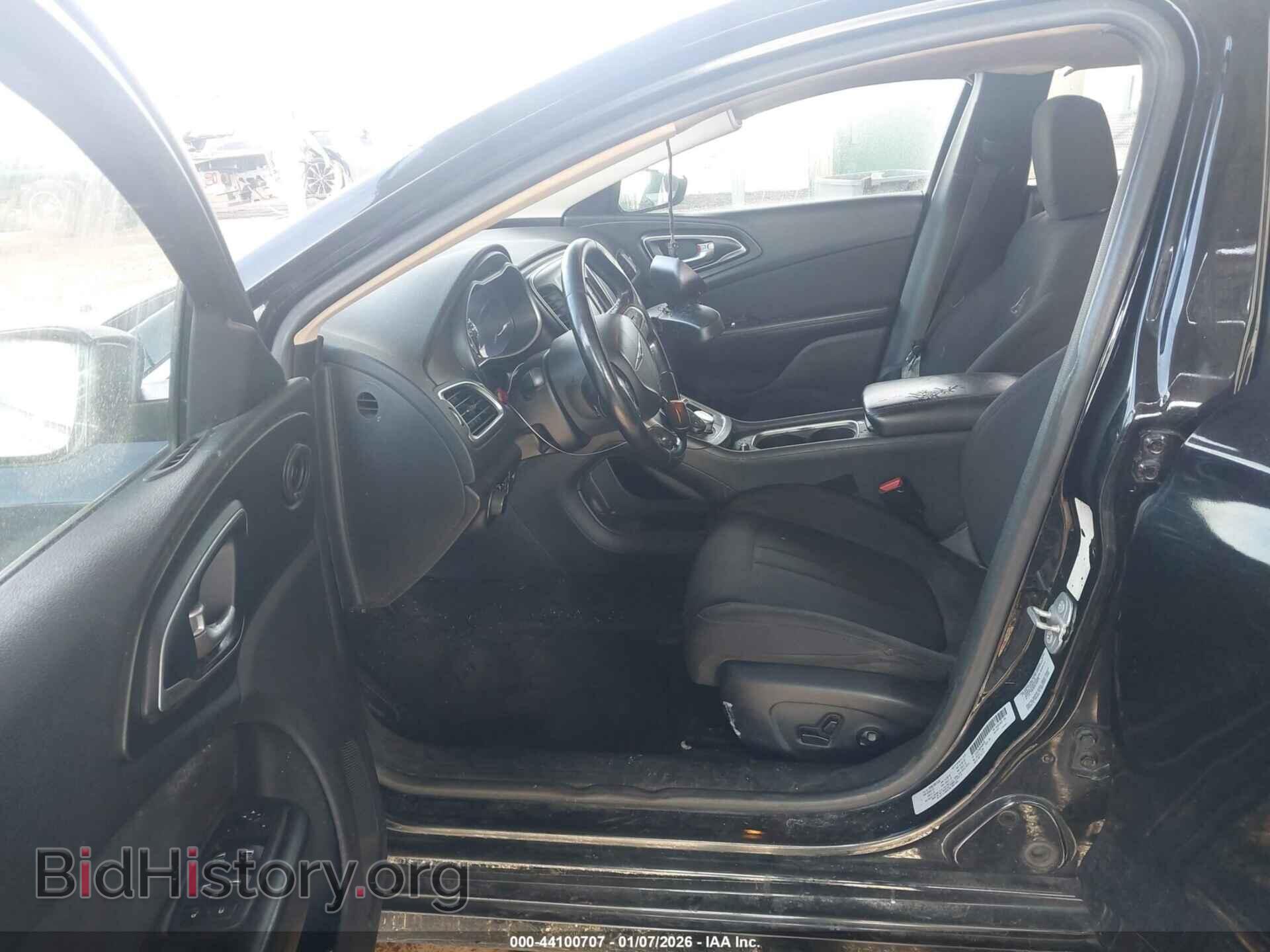 2015 CHRYSLER 200 - VIN: 1C3CCCAB9FN680793 - Фото 5