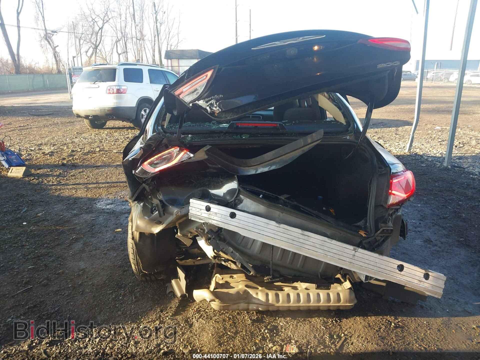 2015 CHRYSLER 200 - VIN: 1C3CCCAB9FN680793 - Фото 6
