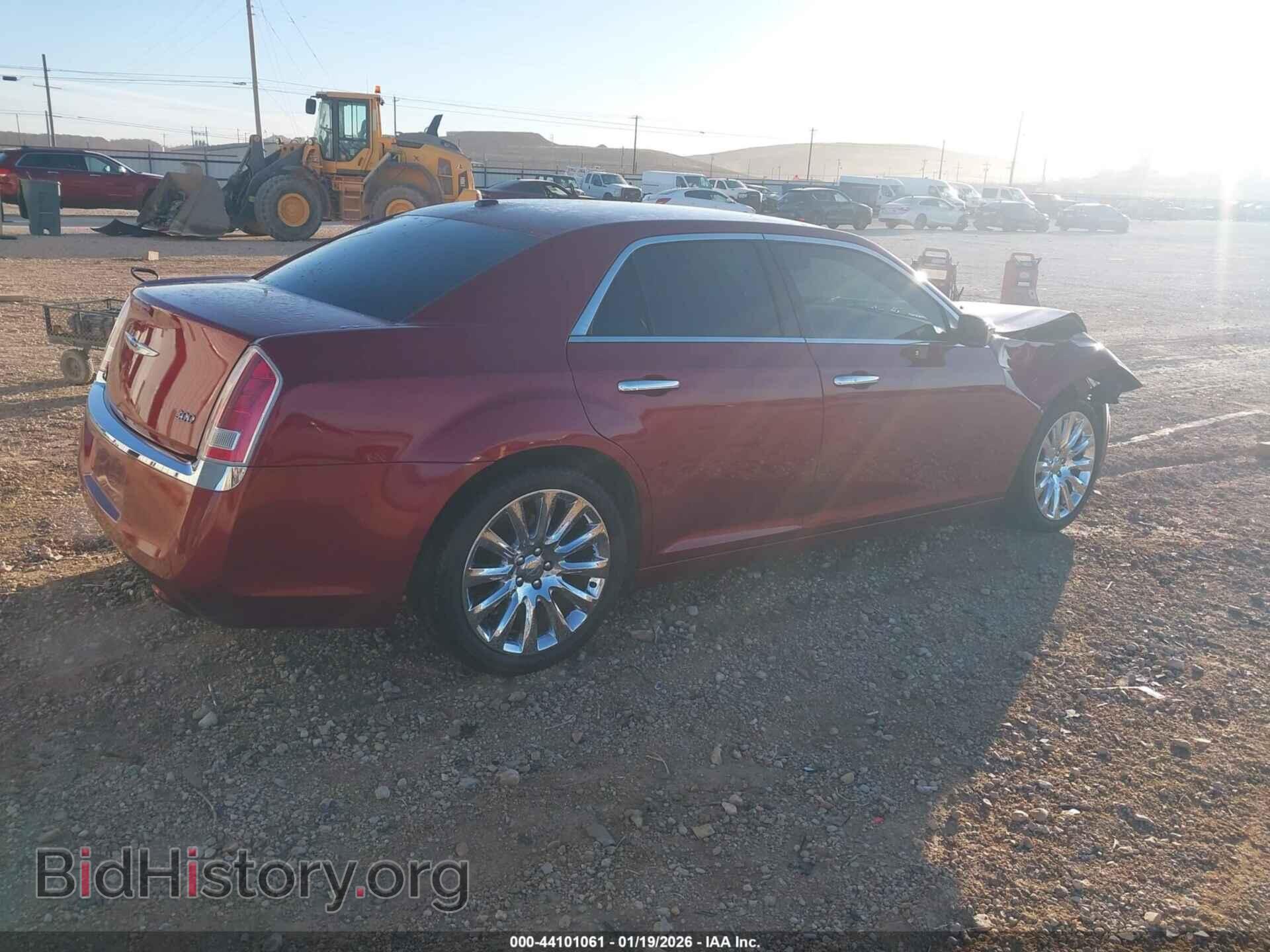 2014 CHRYSLER 300 - VIN: 2C3CCAAGXEH343198 - Фото 4