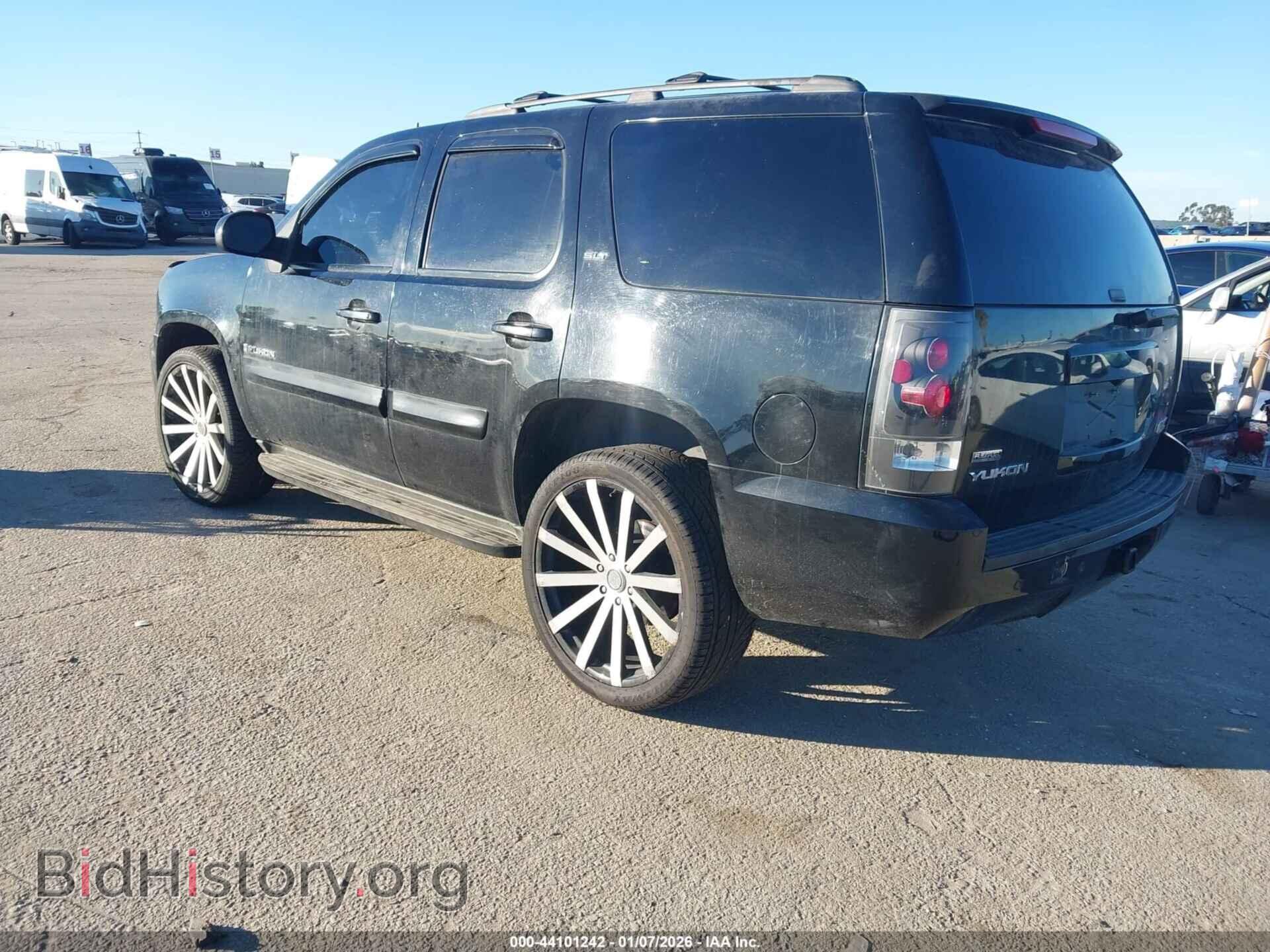 2008 GMC YUKON - VIN: 1GKFC13008R226893 - Фото 3