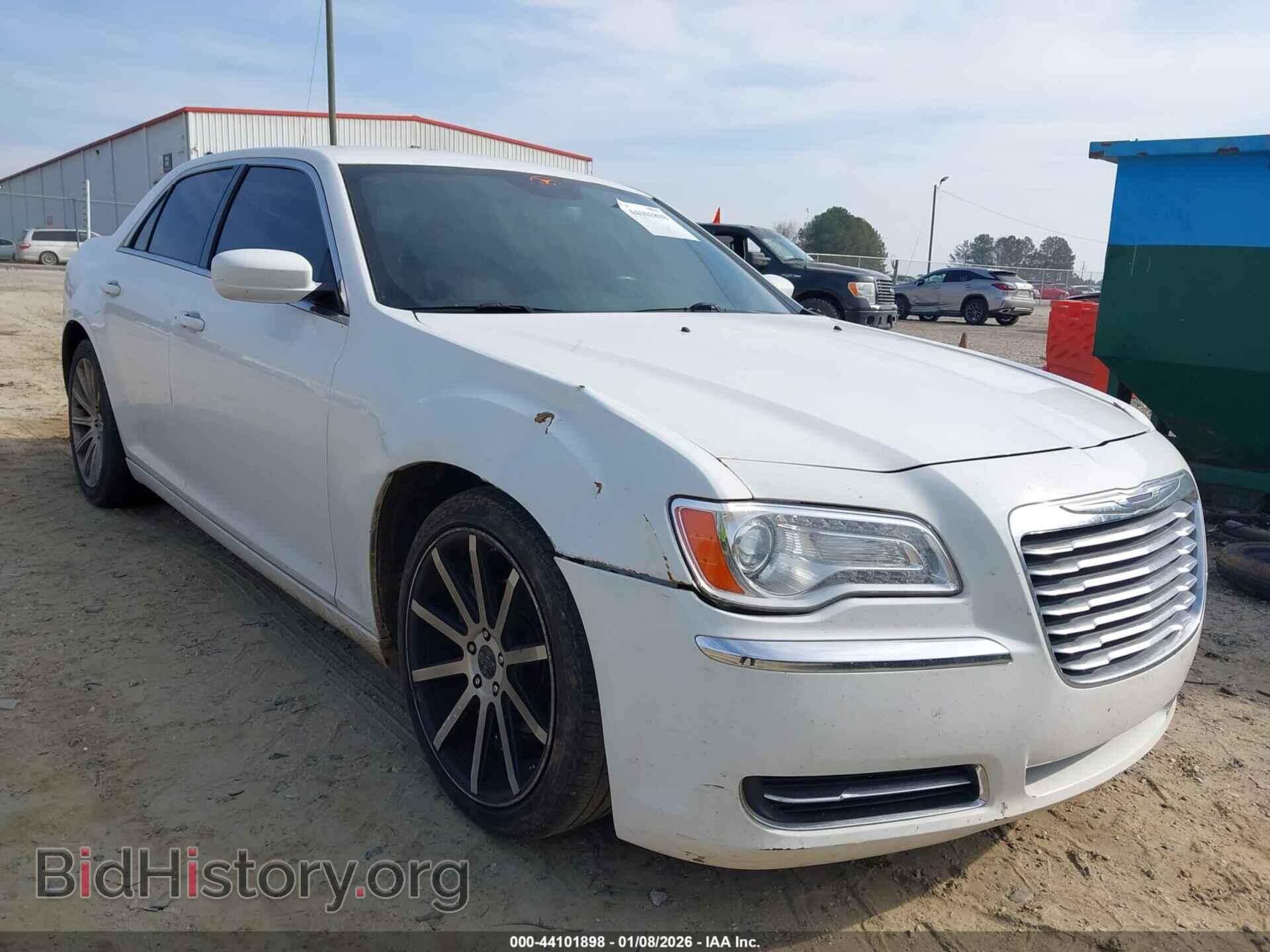2014 CHRYSLER 300 - VIN: 2C3CCAAG0EH276384 - Фото 6