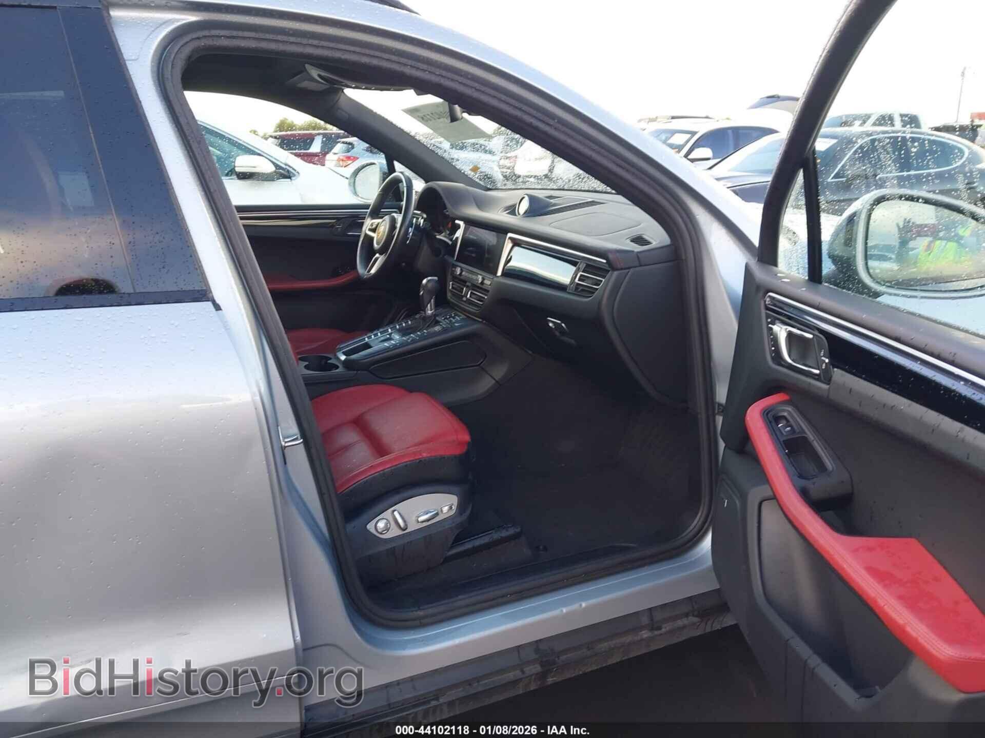 2020 PORSCHE MACAN - VIN: WP1AA2A57LLB11797 - Photo 5
