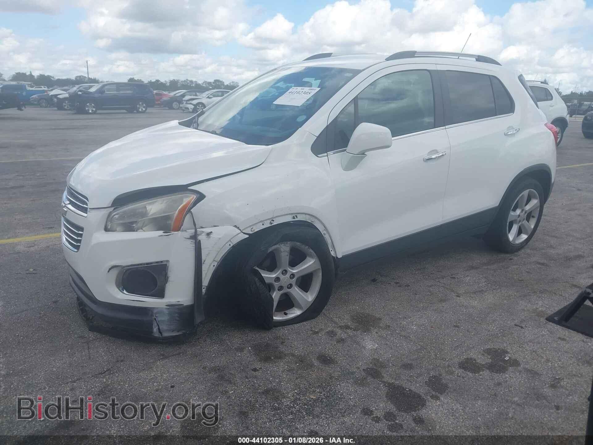 2016 CHEVROLET TRAX - VIN: 3GNCJMSB1GL189603 - Фото 2