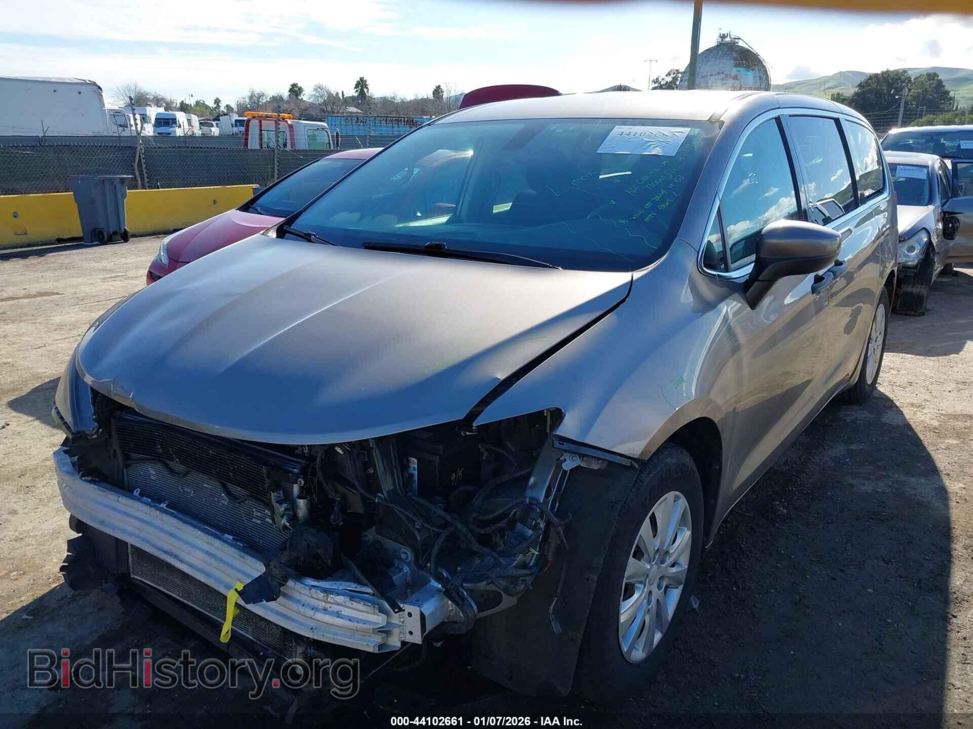 2018 CHRYSLER PACIFICA - VIN: 2C4RC1AG3JR122438 - Фото 6