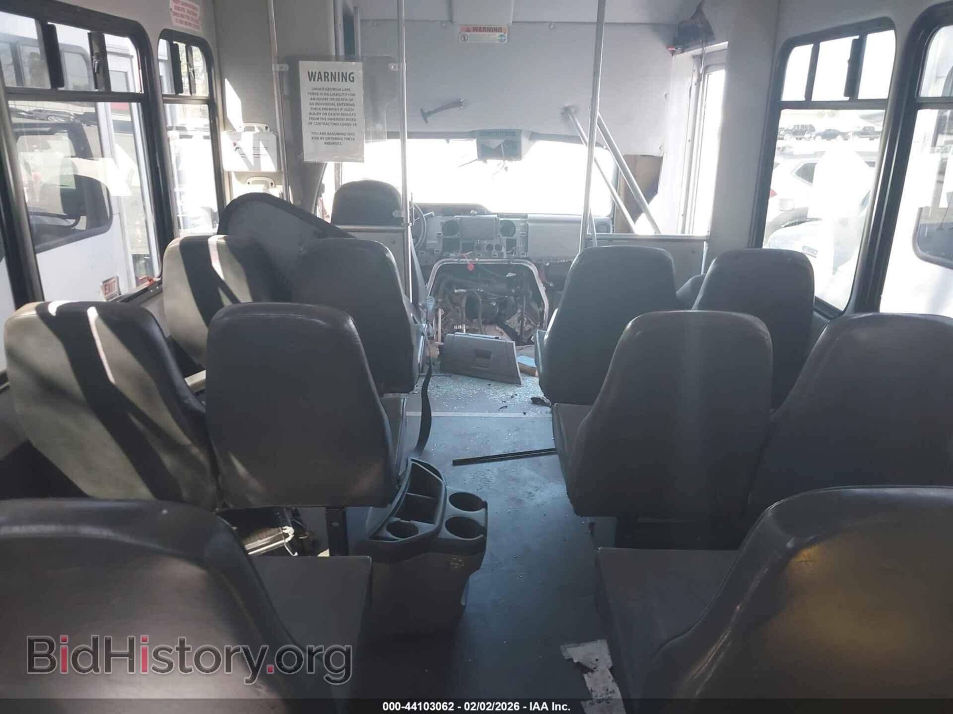 2017 FORD E-350 CUTAWAY - VIN: 1FDEE3FS7HDC25050 - Фото 6