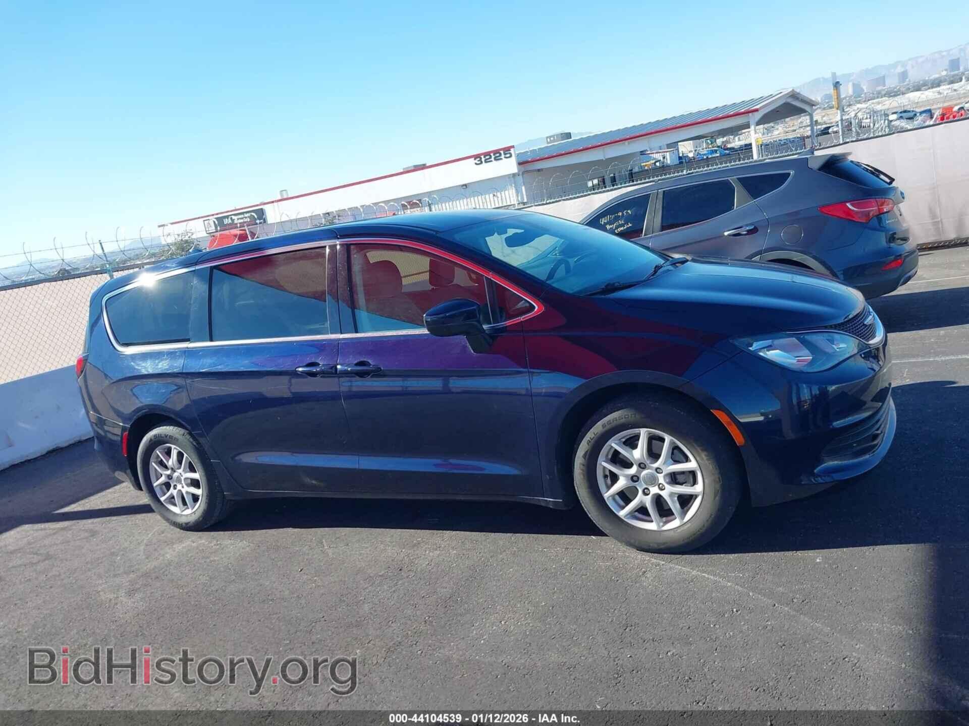 2017 CHRYSLER PACIFICA - VIN: 2C4RC1DG3HR756693 - Фото 13