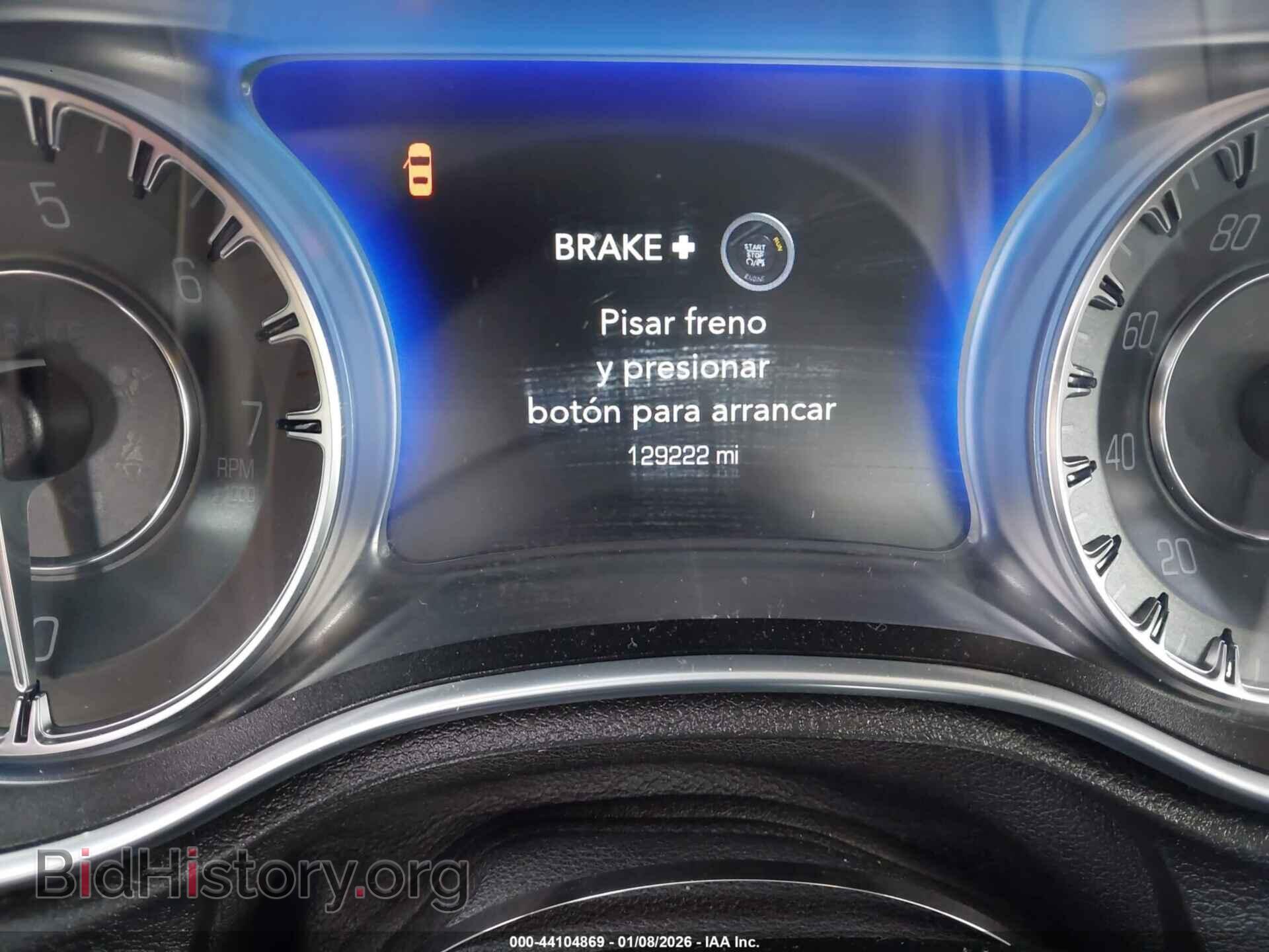 2019 CHRYSLER 300 - VIN: 2C3CCAAG8KH602119 - Фото 7
