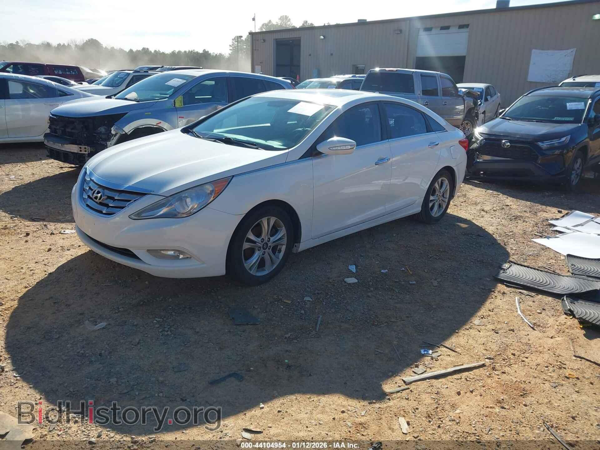 2011 HYUNDAI SONATA - VIN: 5NPEC4AC3BH110107 - Фото 2