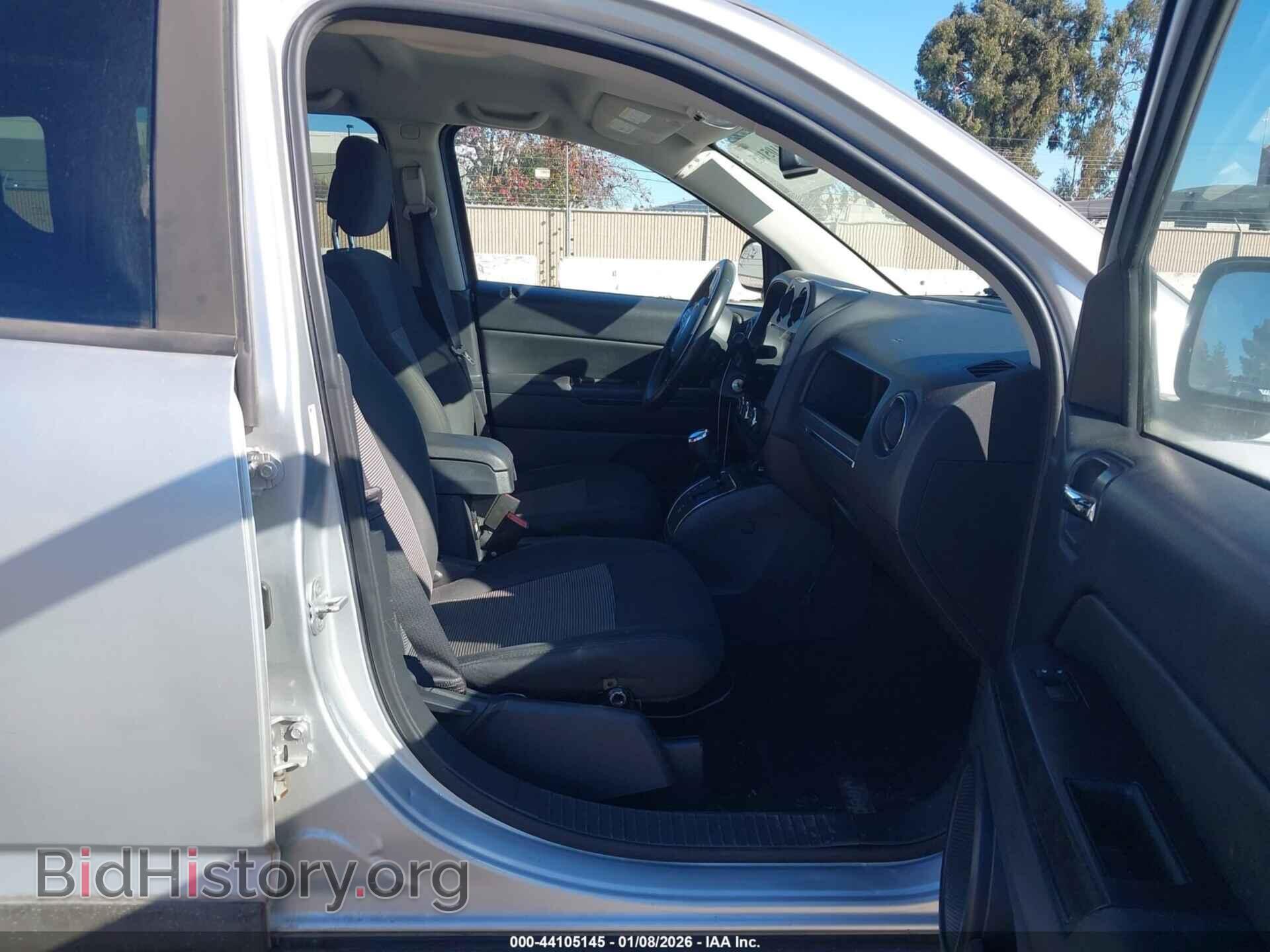 2012 JEEP COMPASS - VIN: 1C4NJDEB7CD638358 - Фото 5