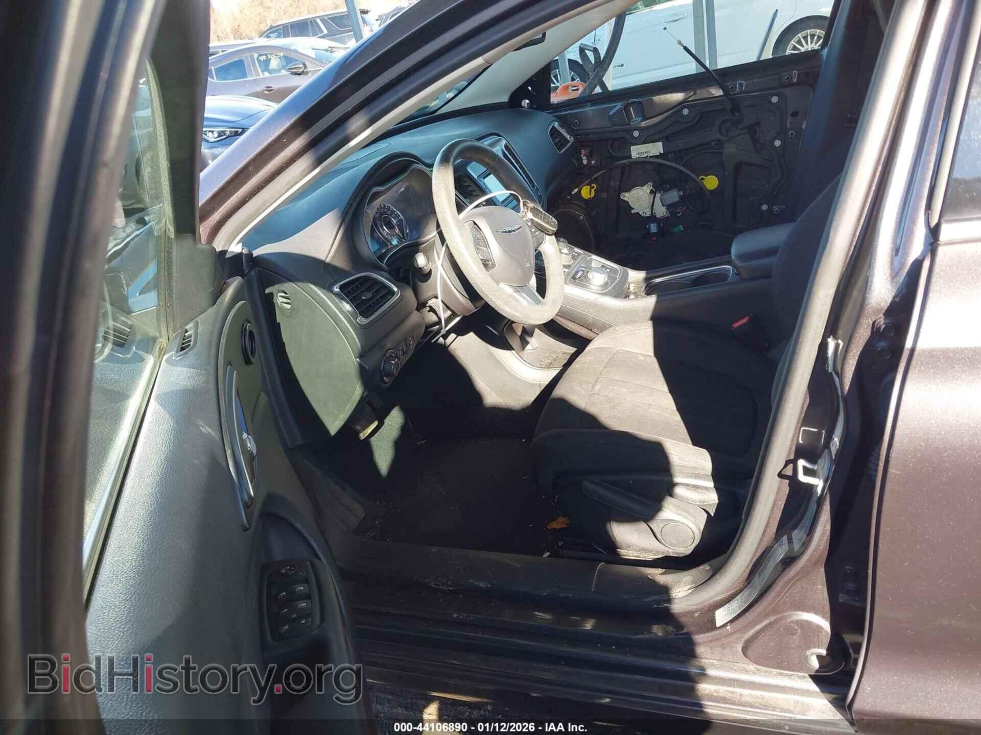 2015 CHRYSLER 200 - VIN: 1C3CCCAB3FN741880 - Фото 5