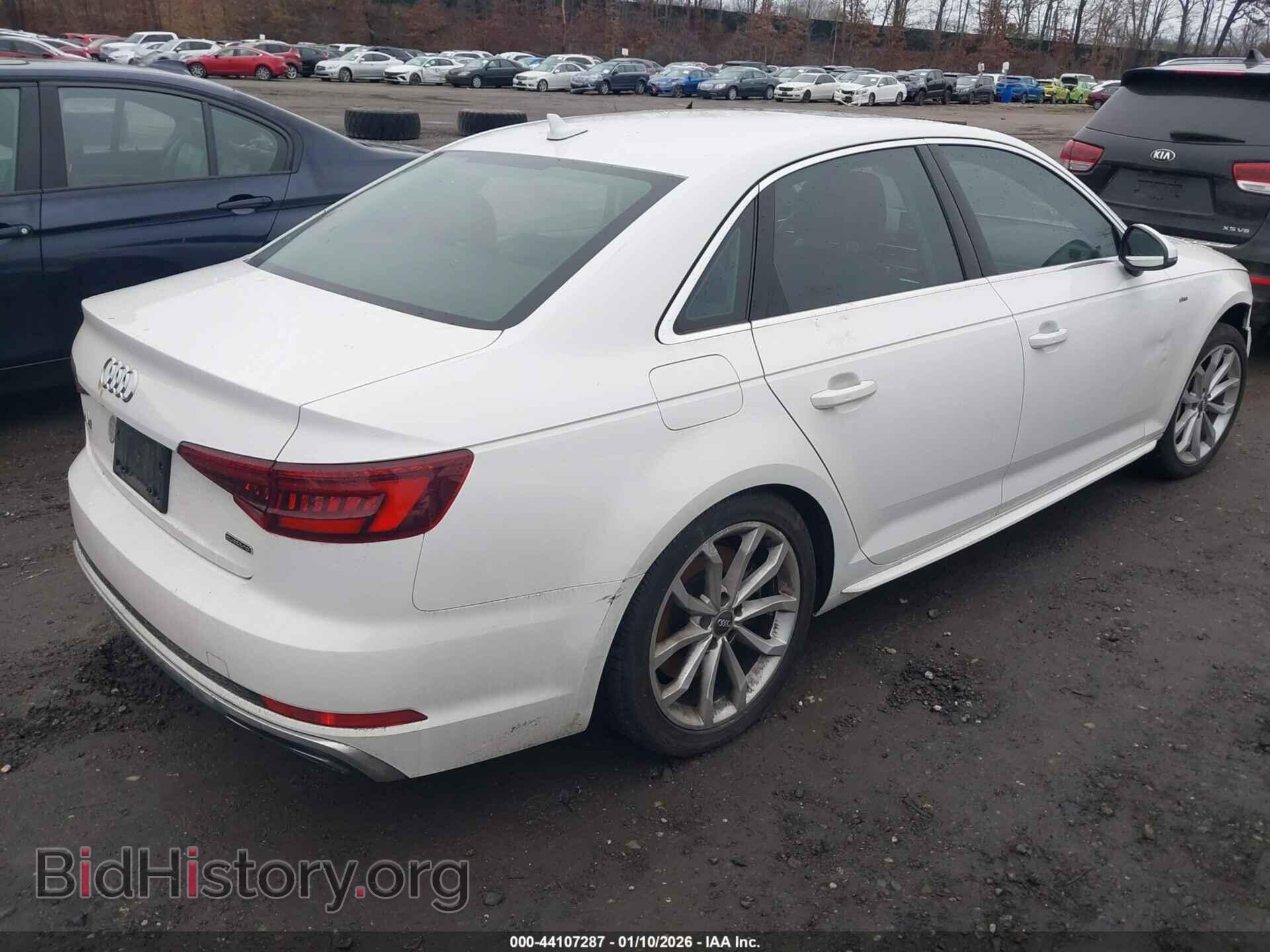 2019 AUDI A4 - VIN: WAUDNAF43KN020068 - Фото 4