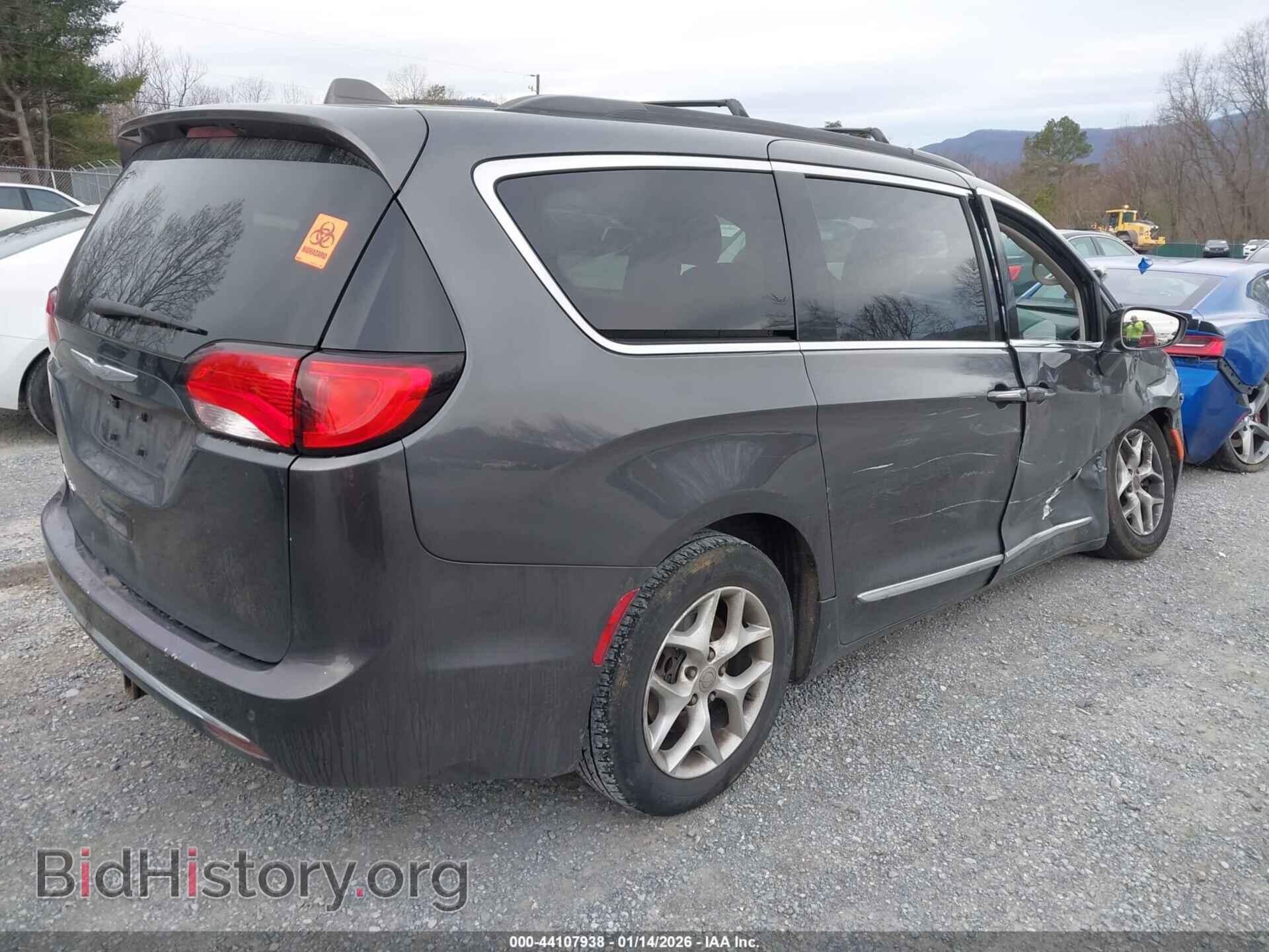 2017 CHRYSLER PACIFICA - VIN: 2C4RC1BG4HR729442 - Photo 4